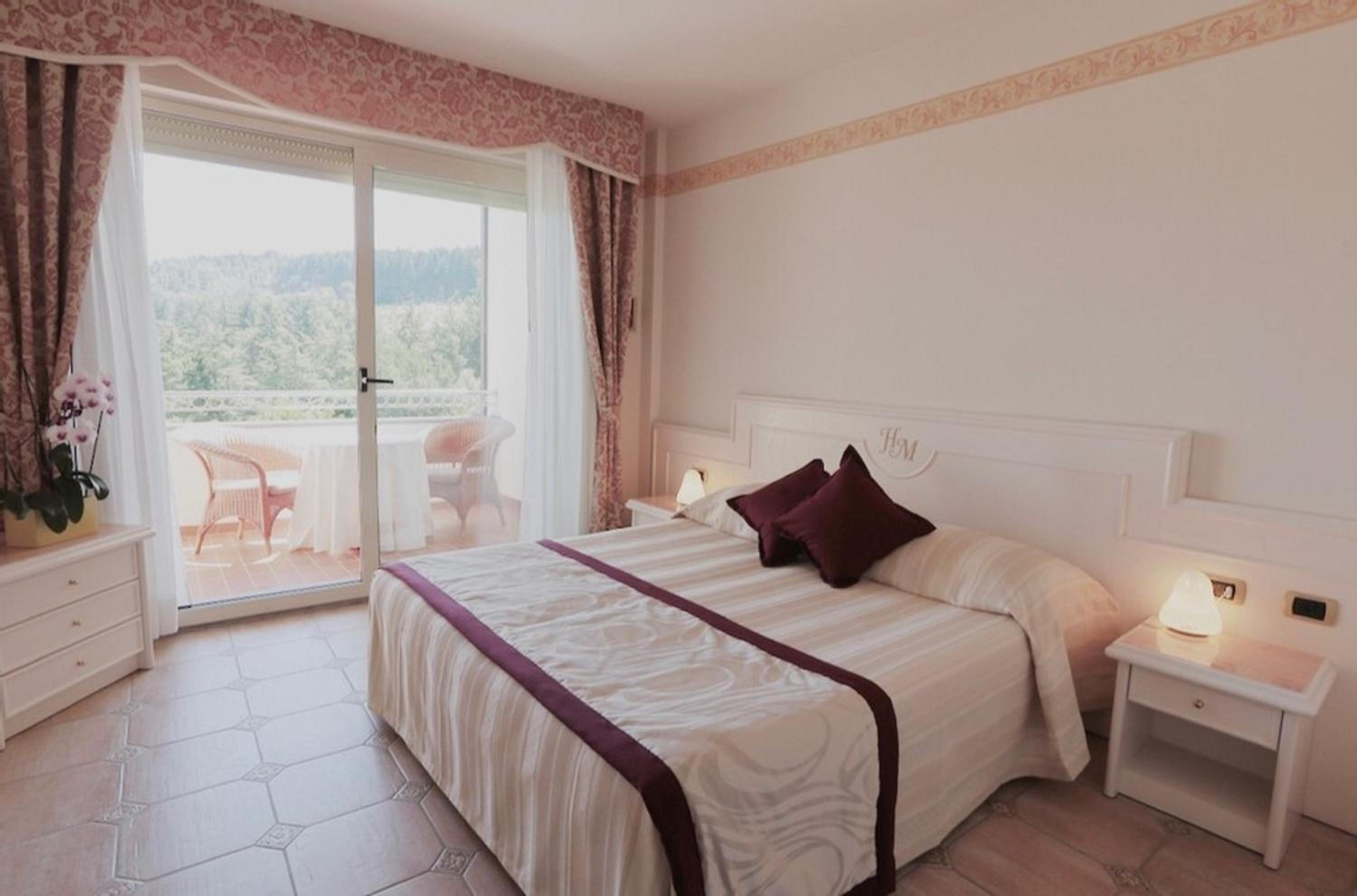 Superior Double/Twin Room Lake View - Photo 1