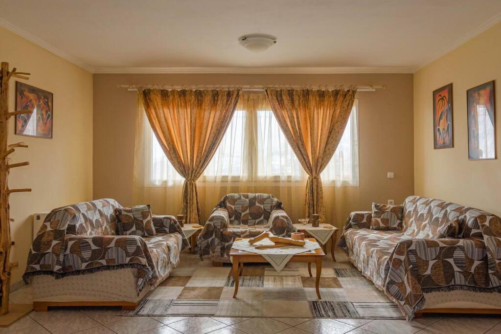 Two-Bedroom Apartment - Photo 1