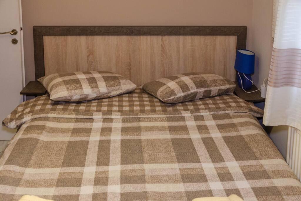 Two-Bedroom Apartment - Photo 18
