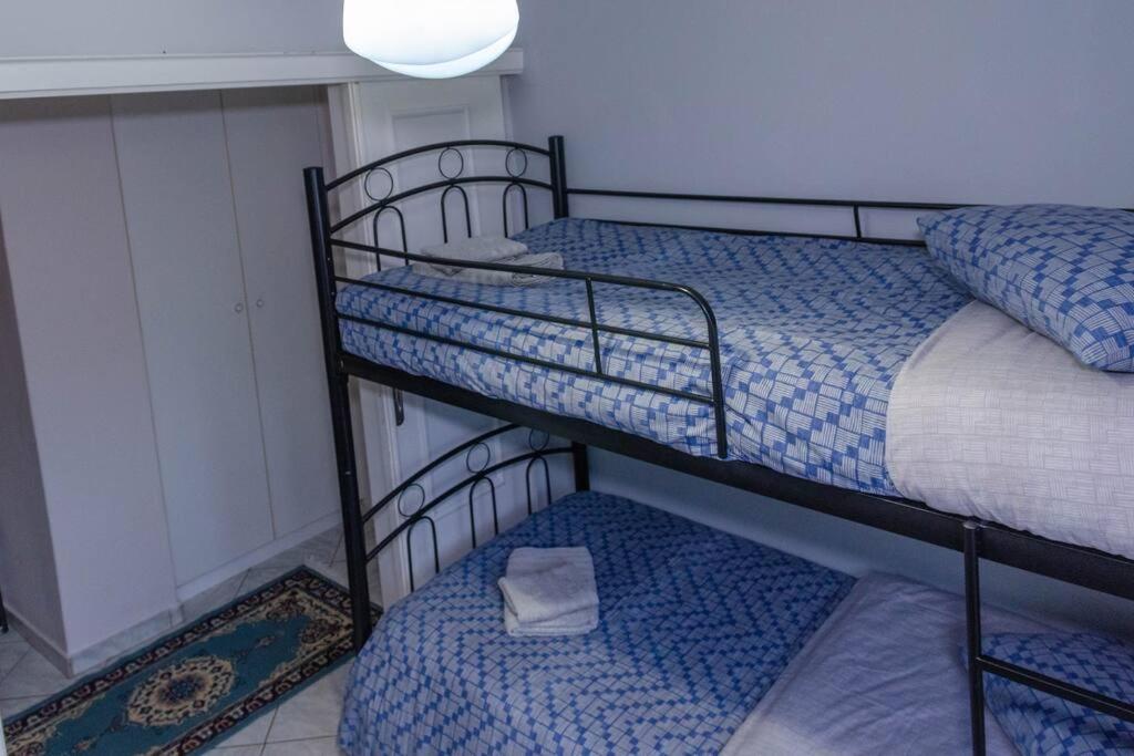 Two-Bedroom Apartment - Photo 31