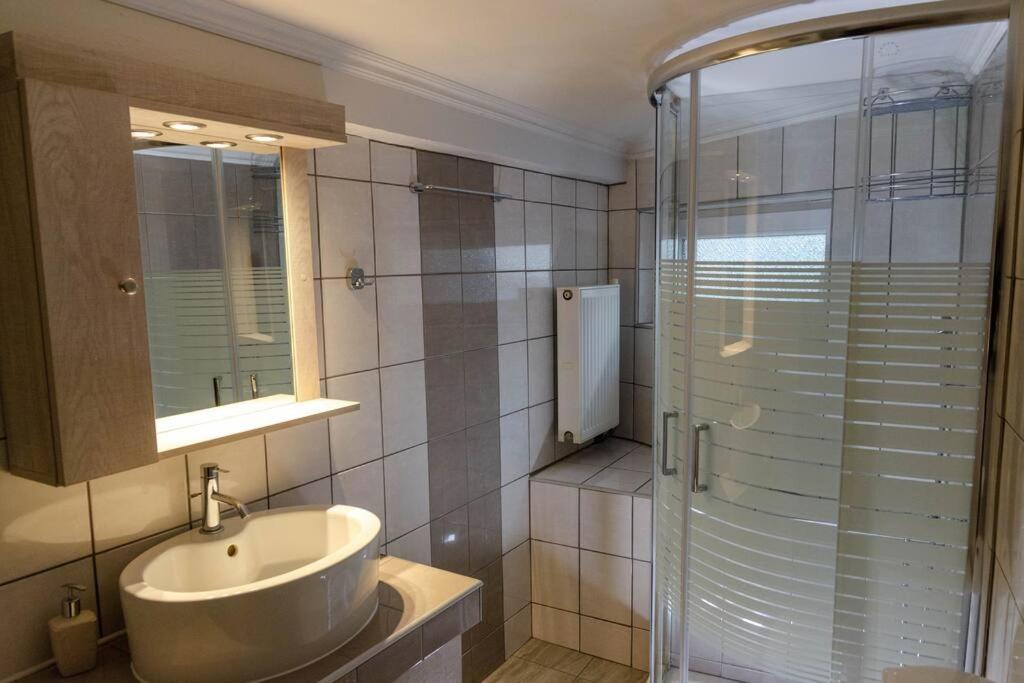 Two-Bedroom Apartment - Photo 37