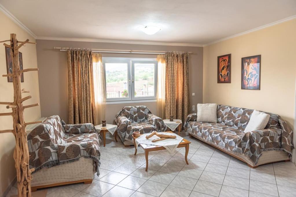 Two-Bedroom Apartment - Photo 47