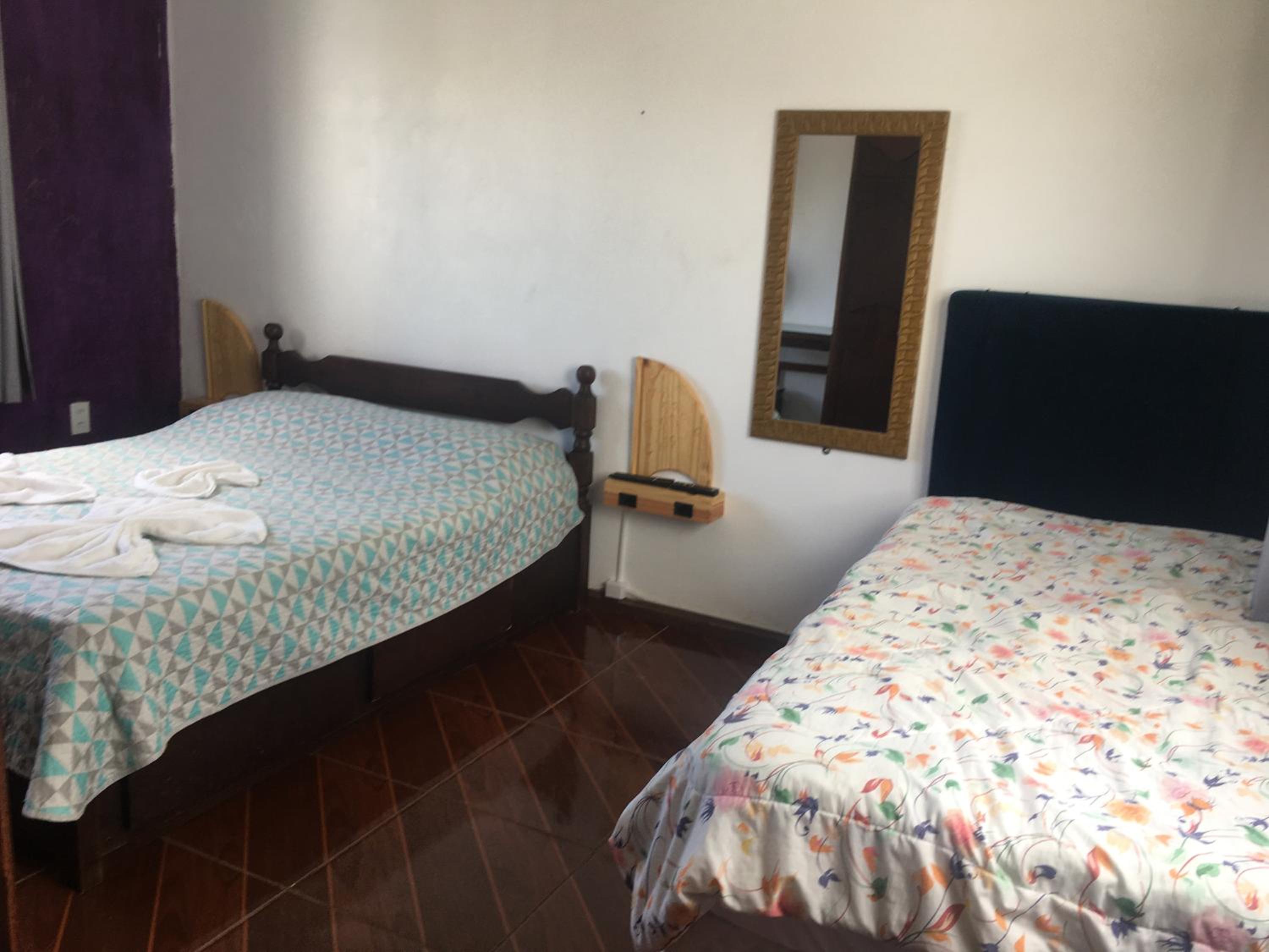 Basic Triple Room with Shared Bathroom