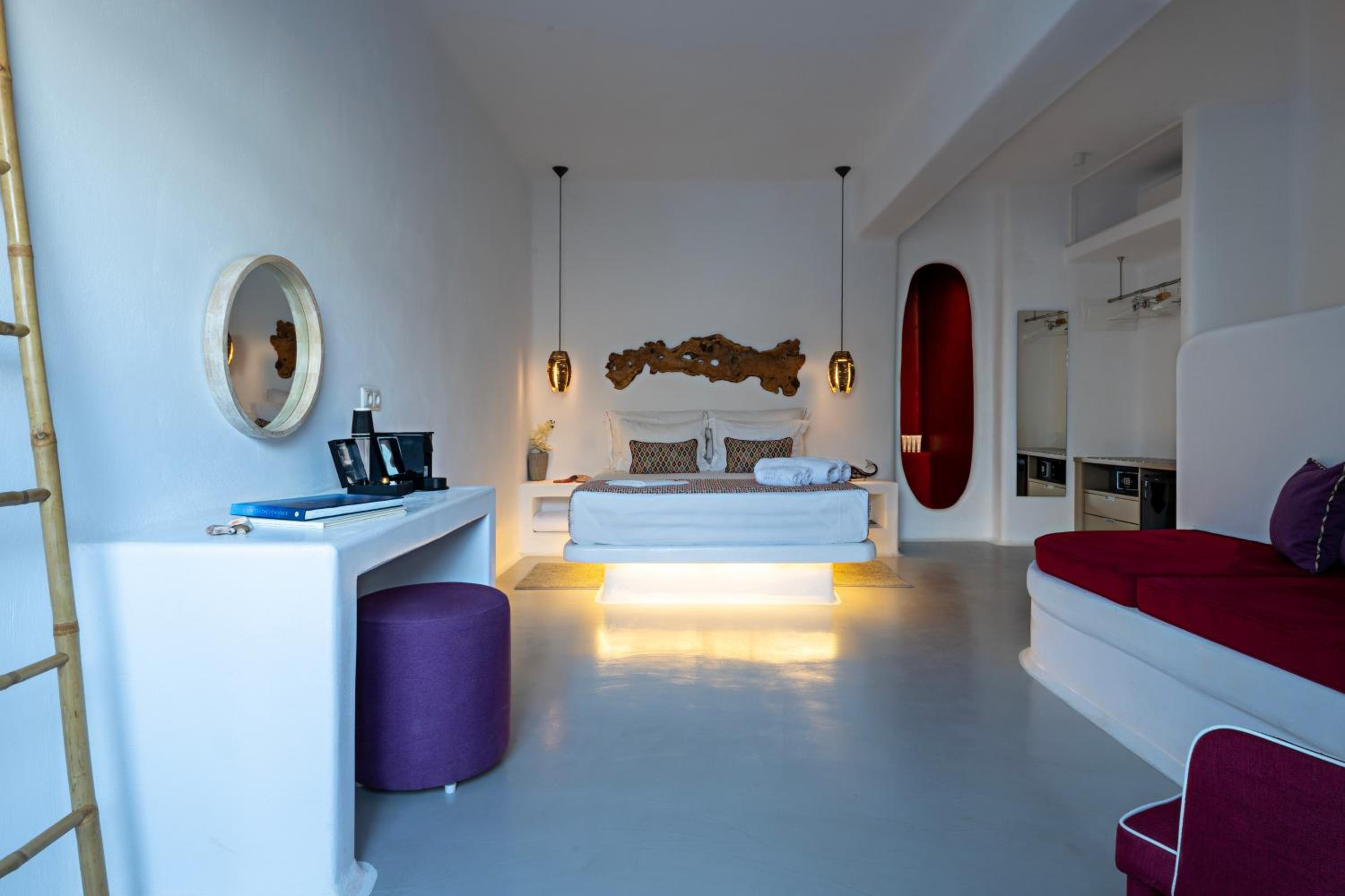 Honeymoon Suite Partial Sea View with Hot Tub