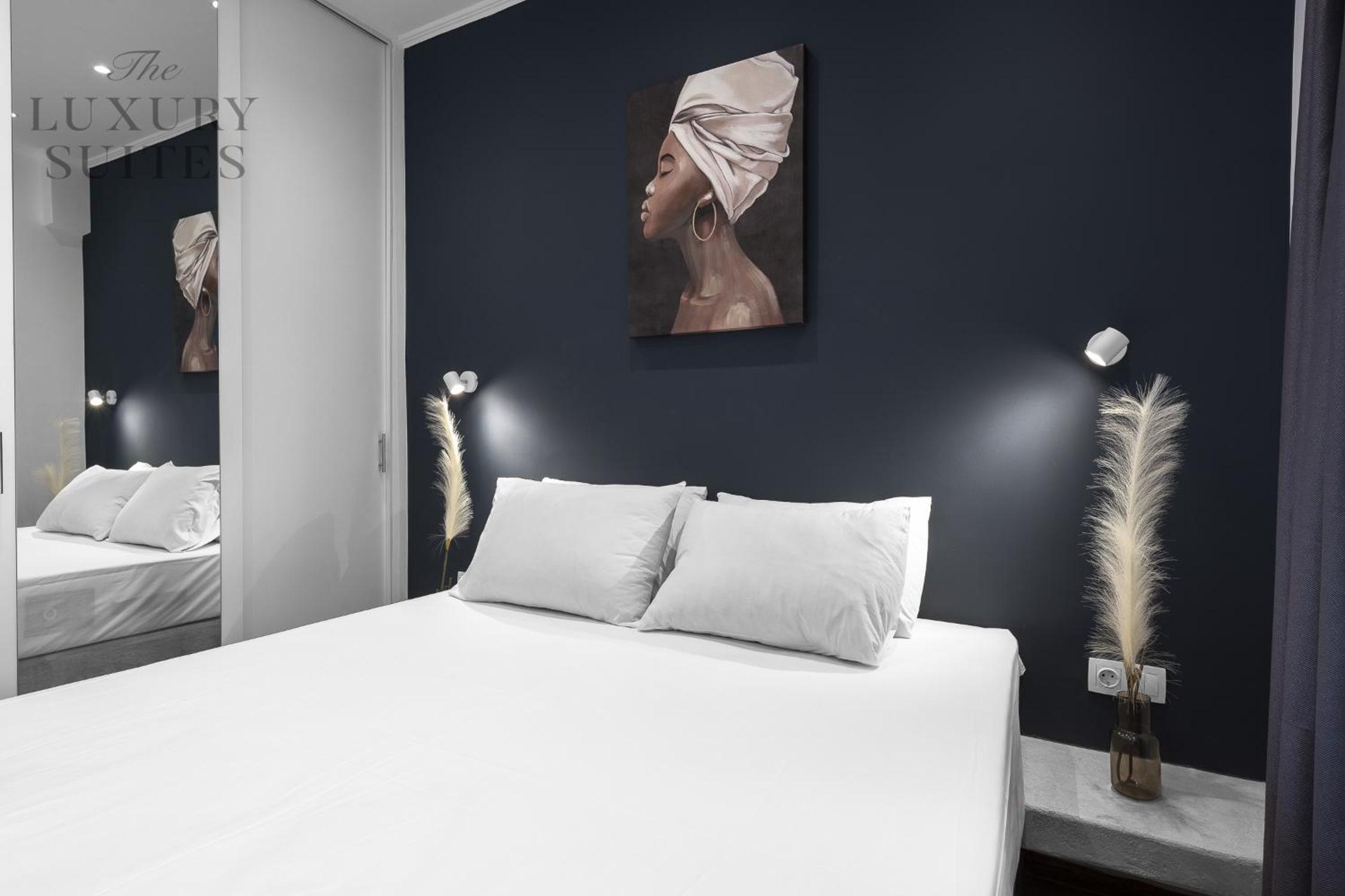 Two-Bedroom Apartment - Photo 10