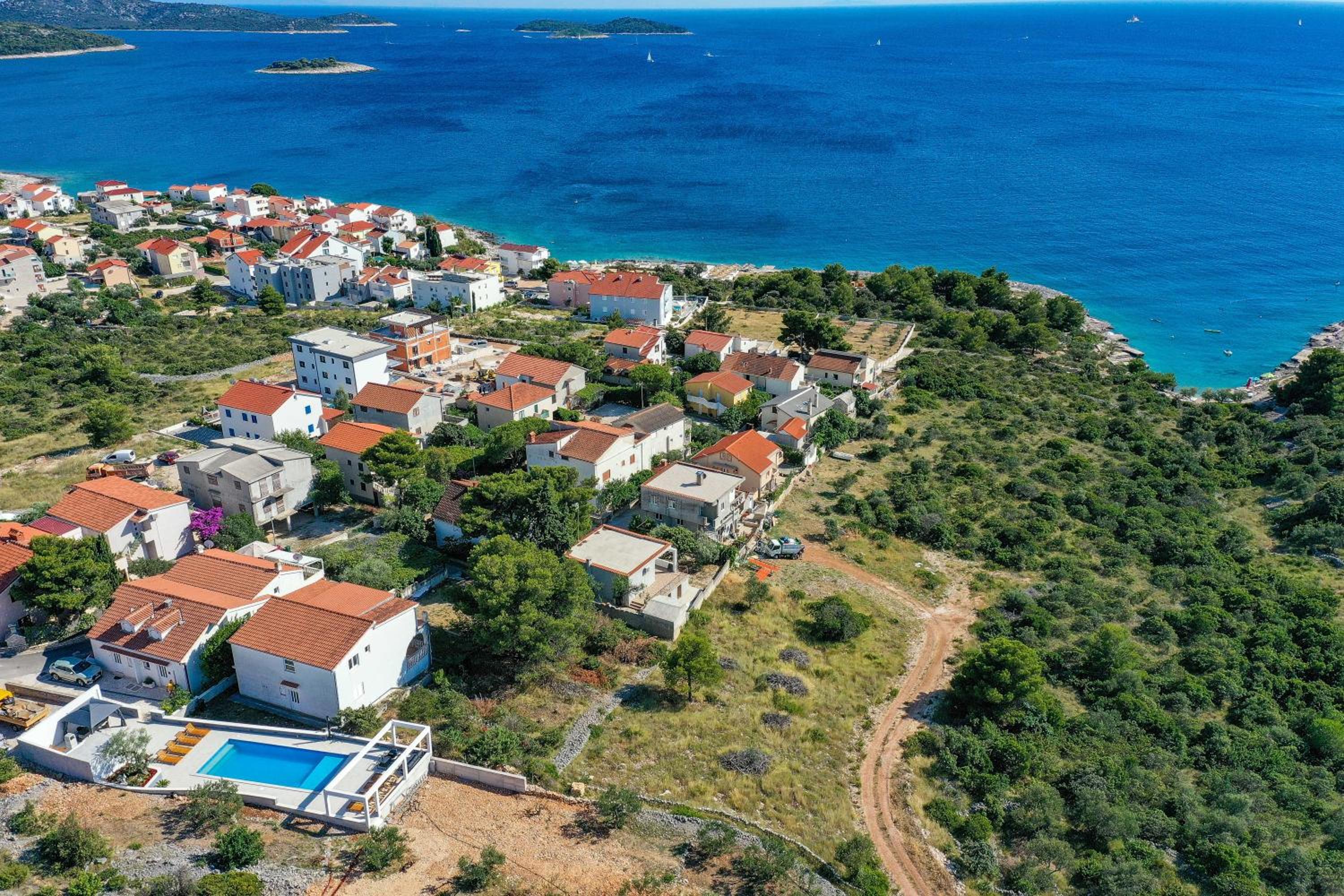 Villa photo 3