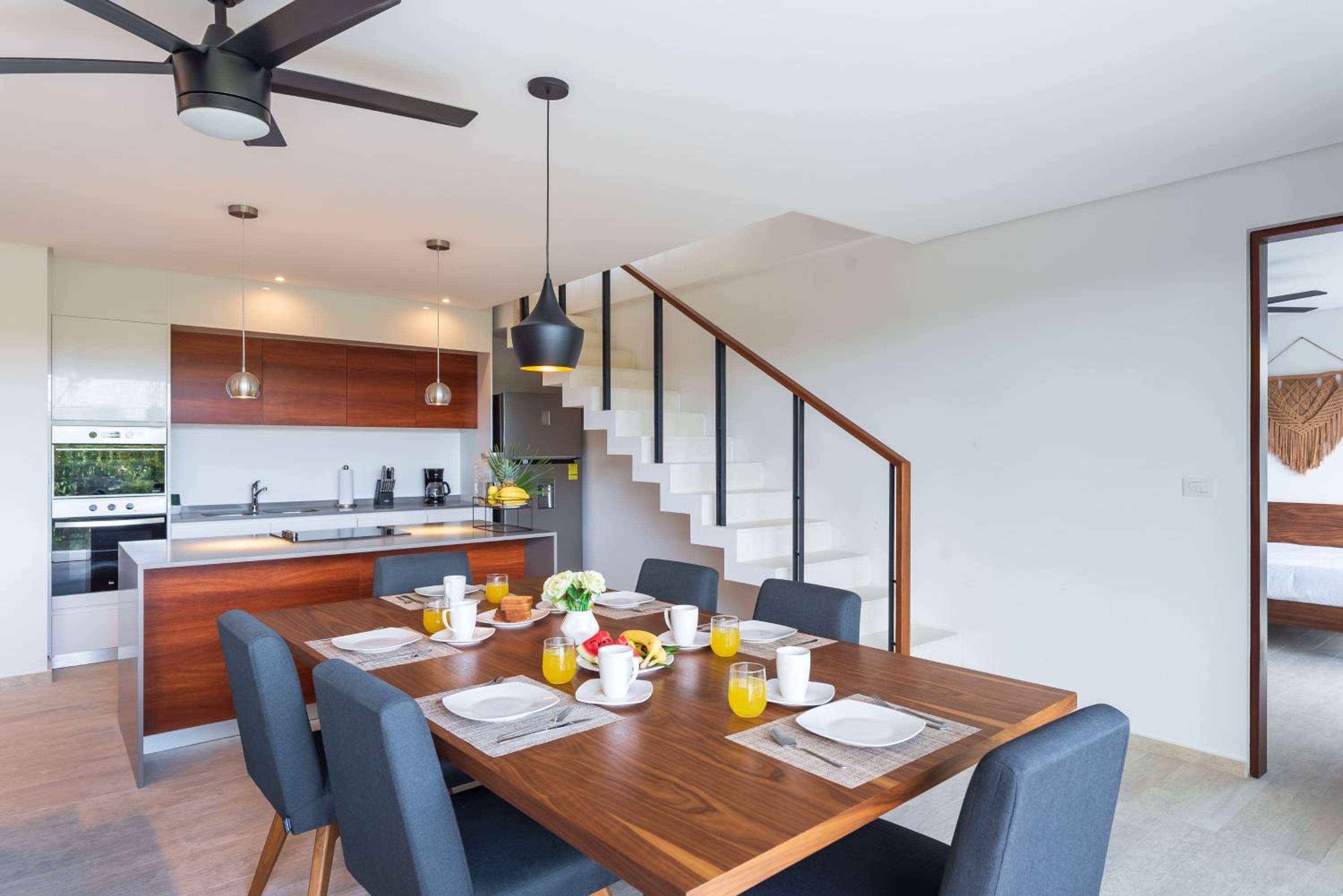 Three-Bedroom Apartment - Photo 16
