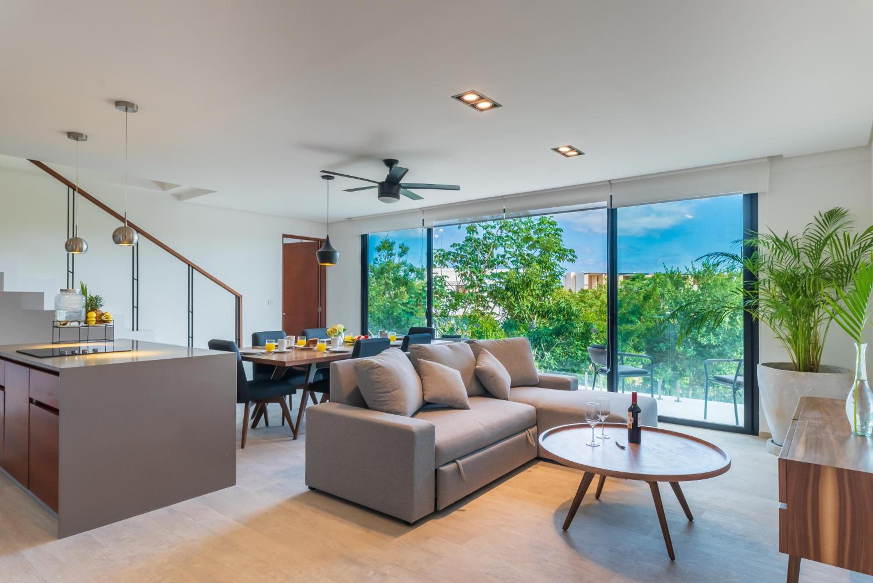Three-Bedroom Apartment - Photo 19