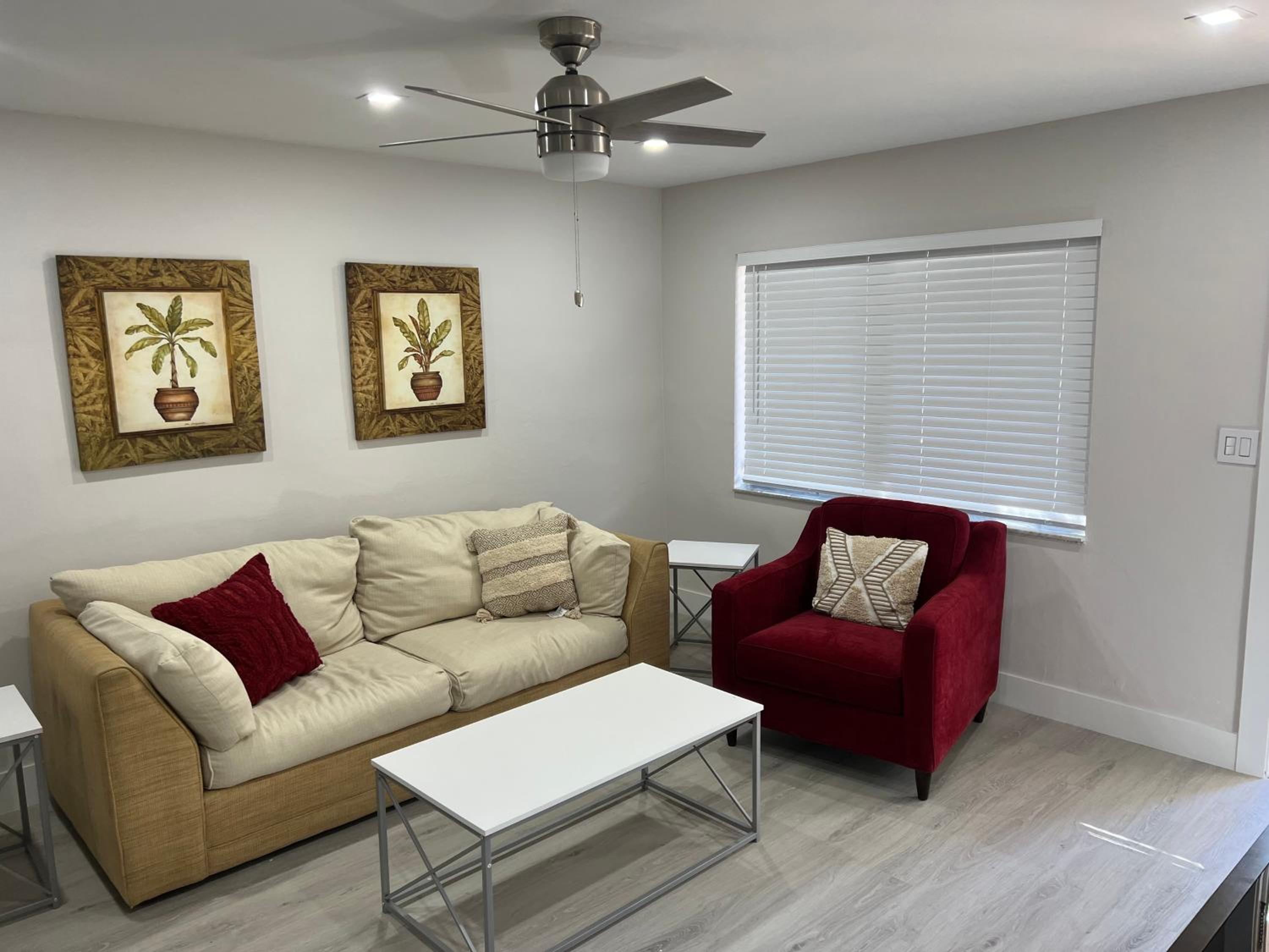 Apartment photo 1