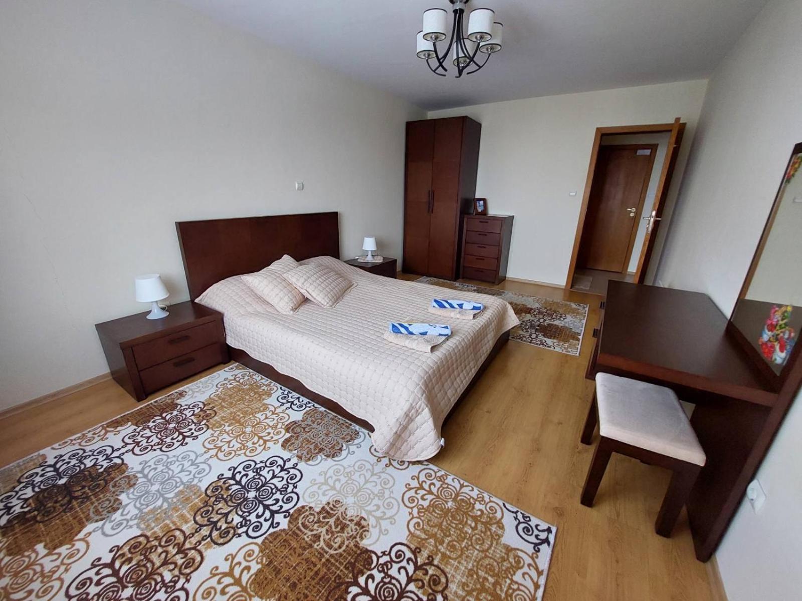 Two-Bedroom Apartment photo 2