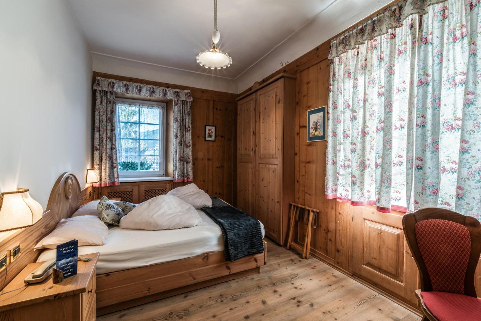 Classic Double Room photo 2
