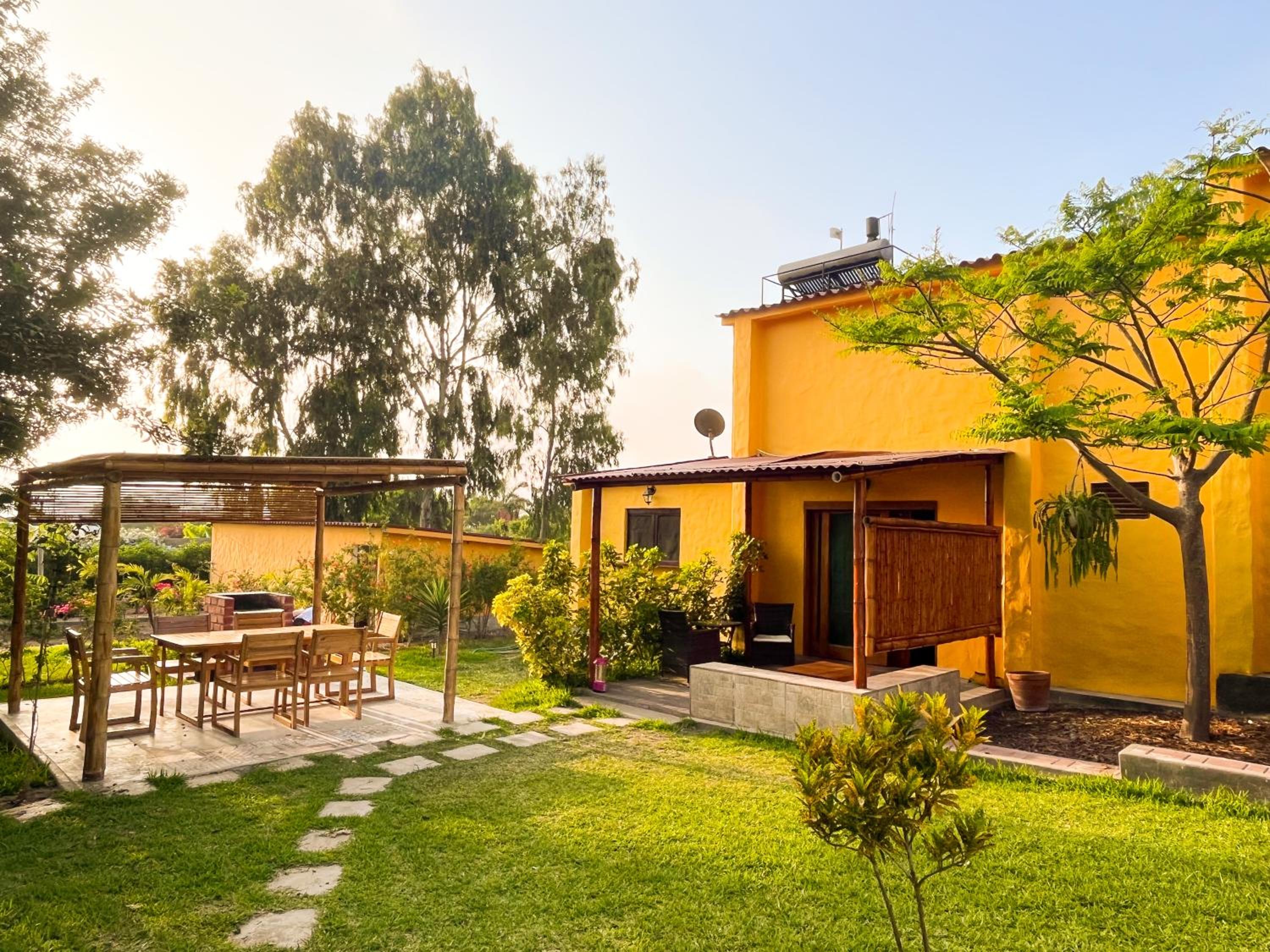 Family Bungalow photo 1