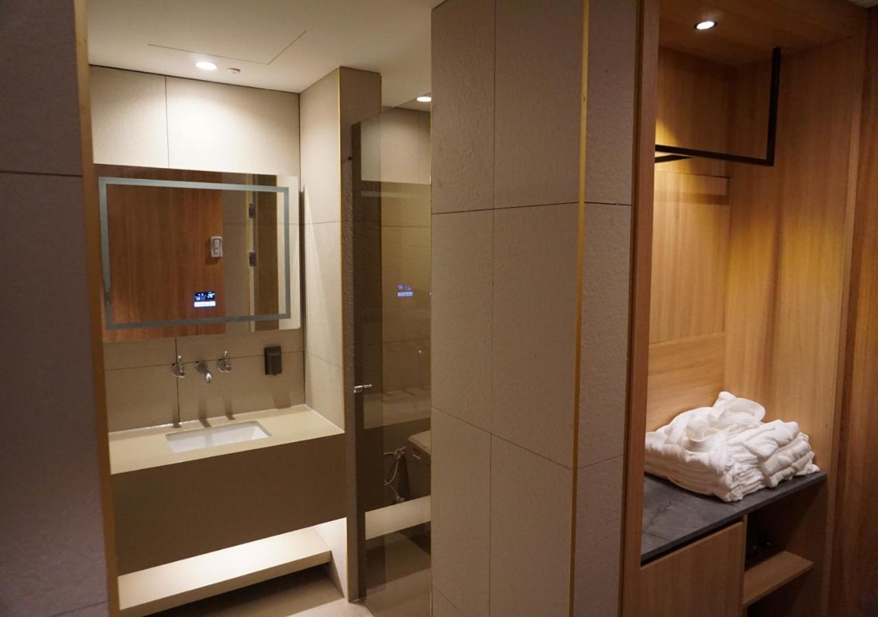 Standard Double Room - Photo 4