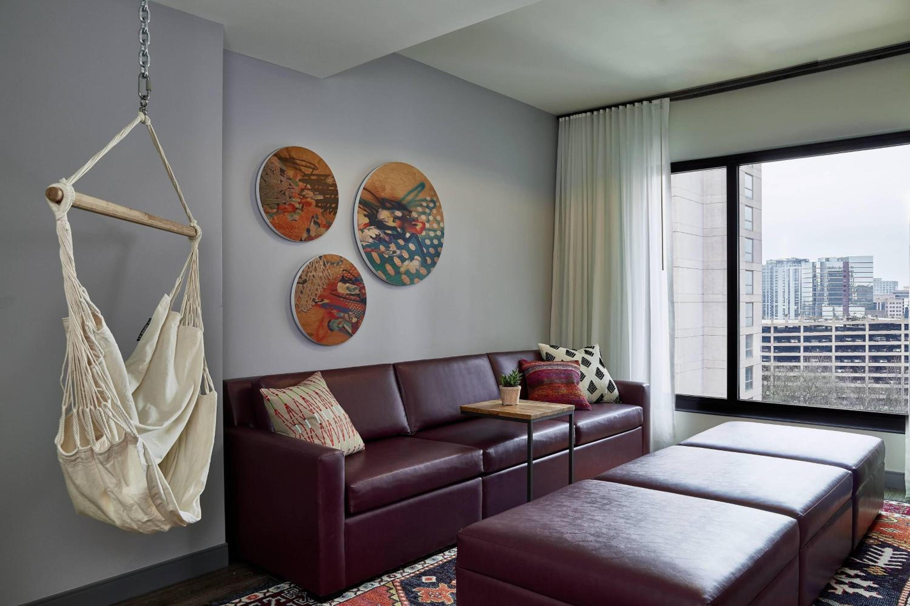 One-Bedroom Queen Suite with Two Queen Beds and High Floor