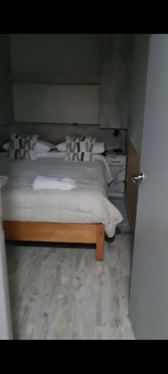 One-Bedroom House photo 1