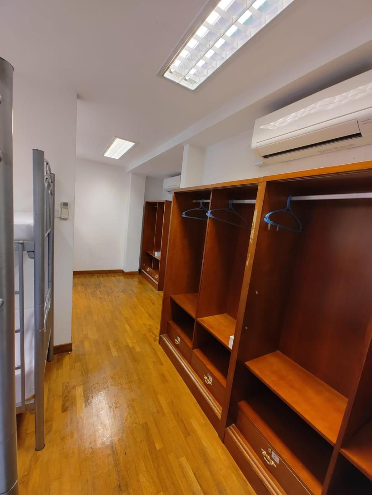 Private Room (8 Single Bunk Beds) photo 3