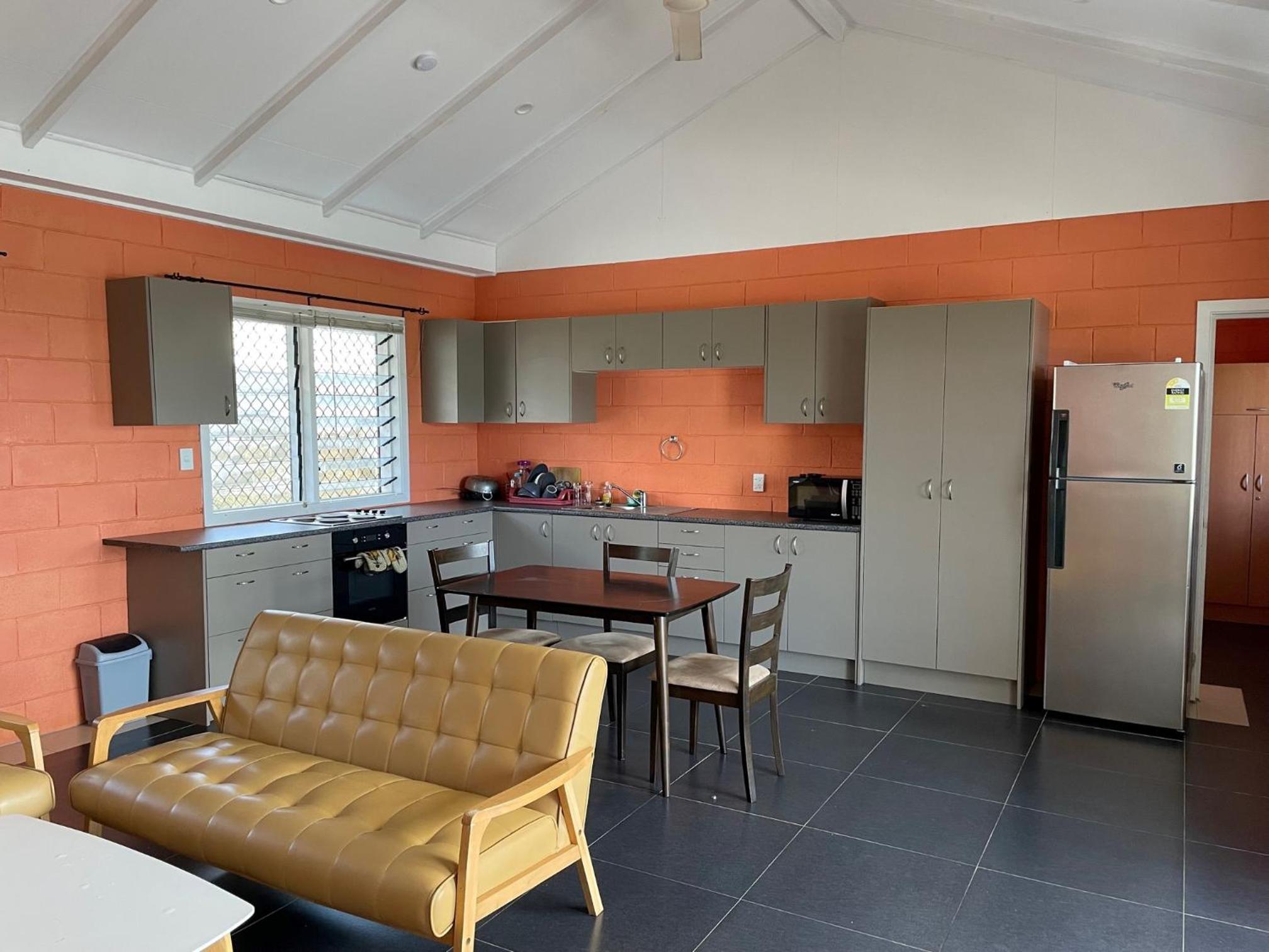 Three-Bedroom House photo 3