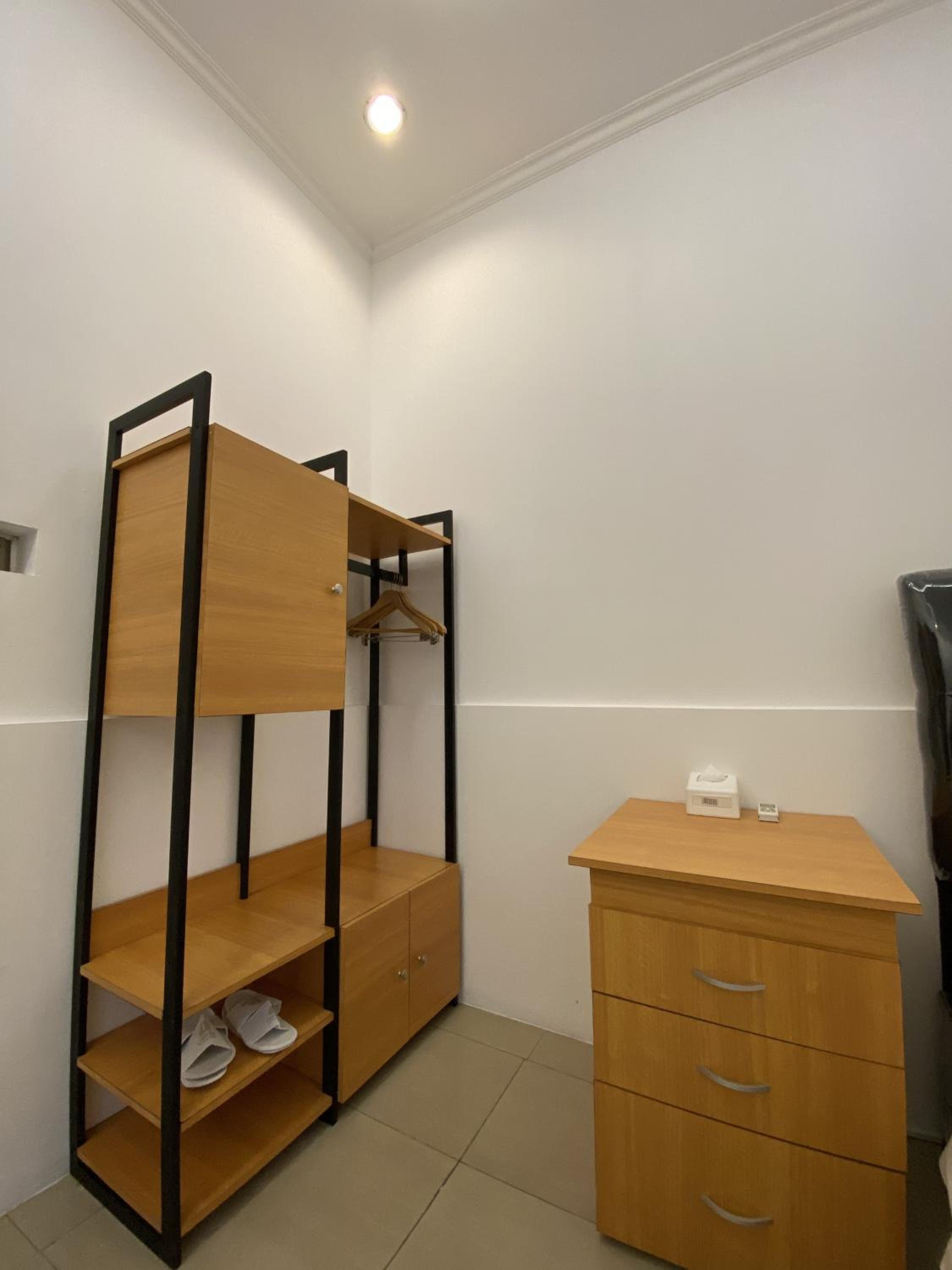Standard Family Room - Photo 11