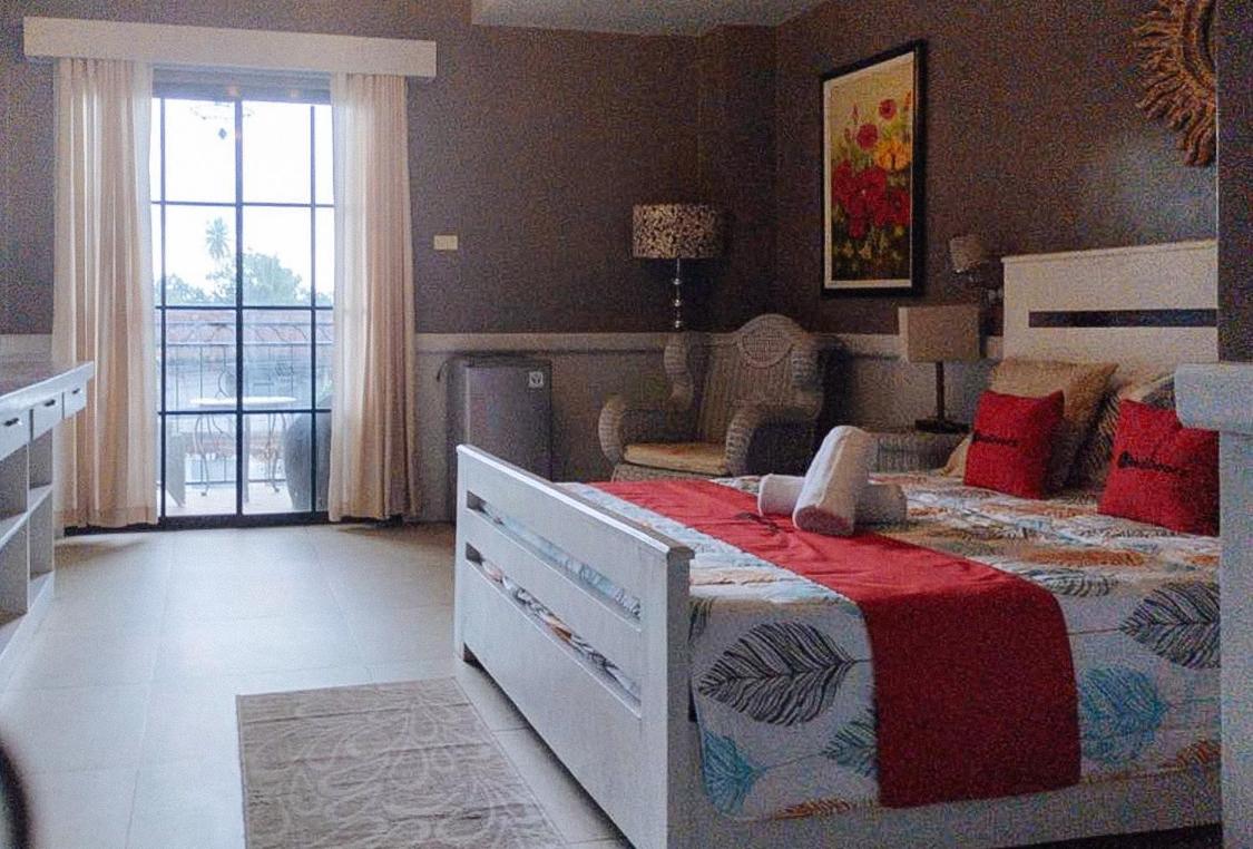 Deluxe Room - Photo 3