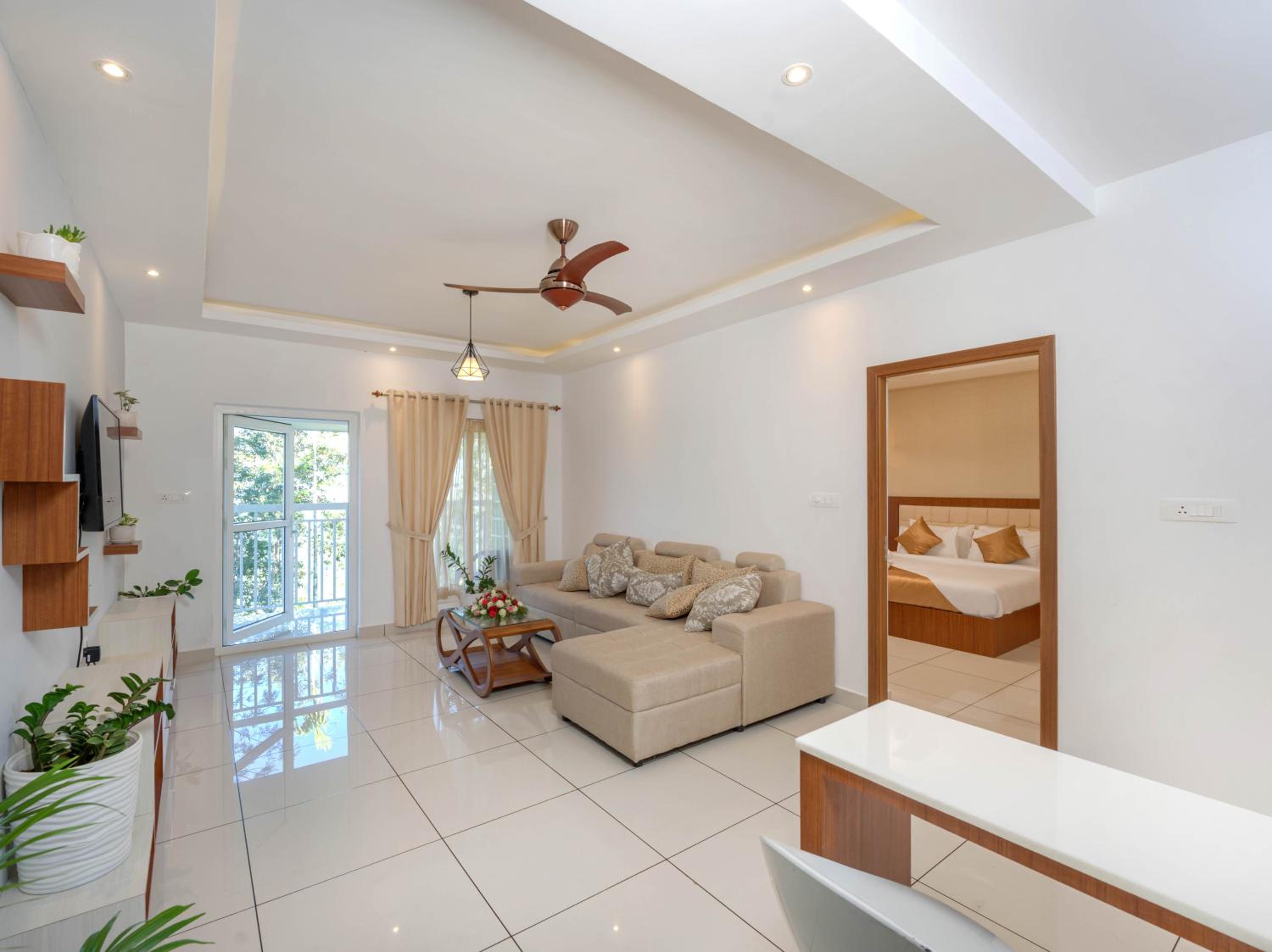Mountain View Suite with Early Check-In upto 2 hours (subject to availability) - Photo 13