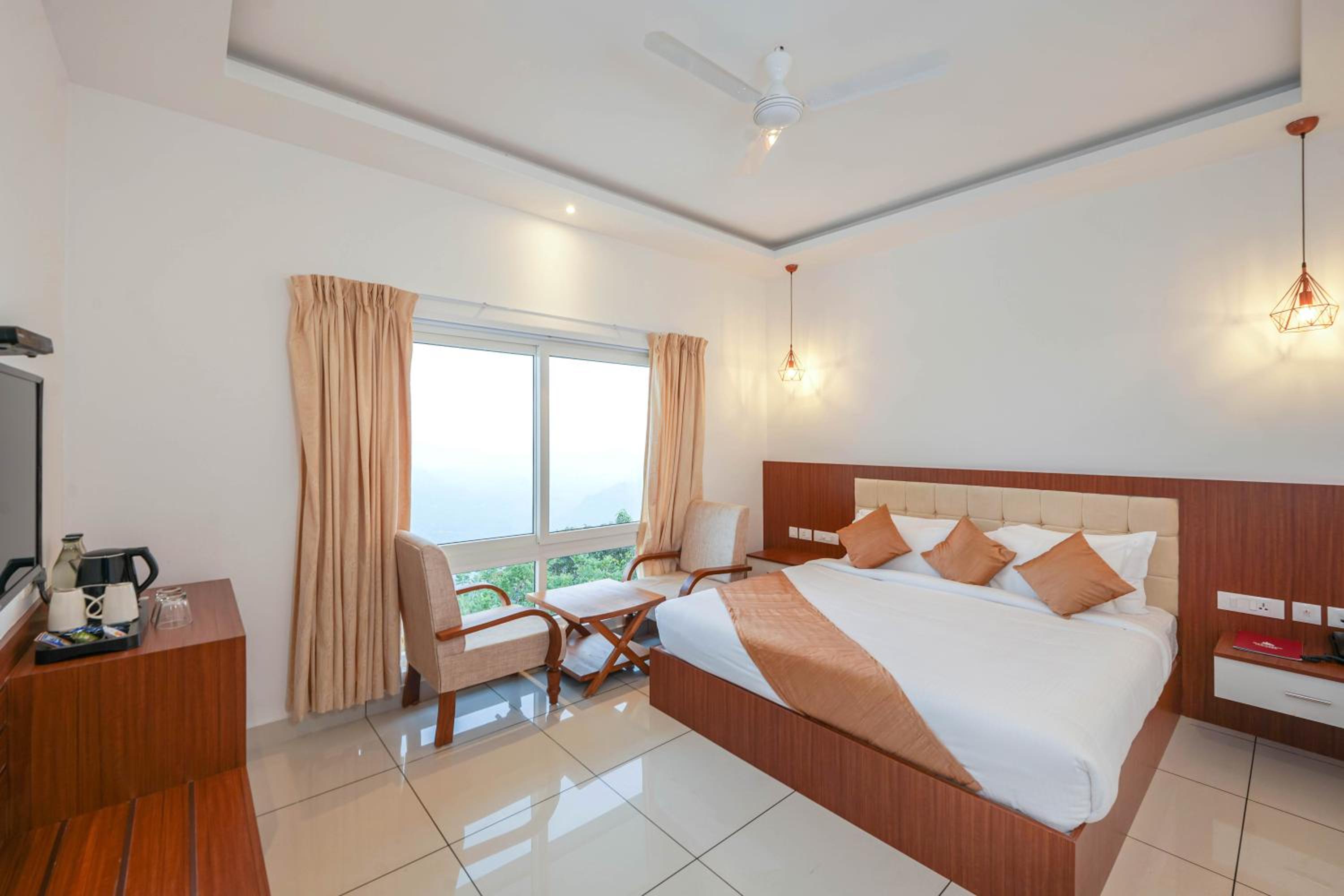 Mountain View Room with Early Check-In upto 2 hours (subject to availability) - Photo 1