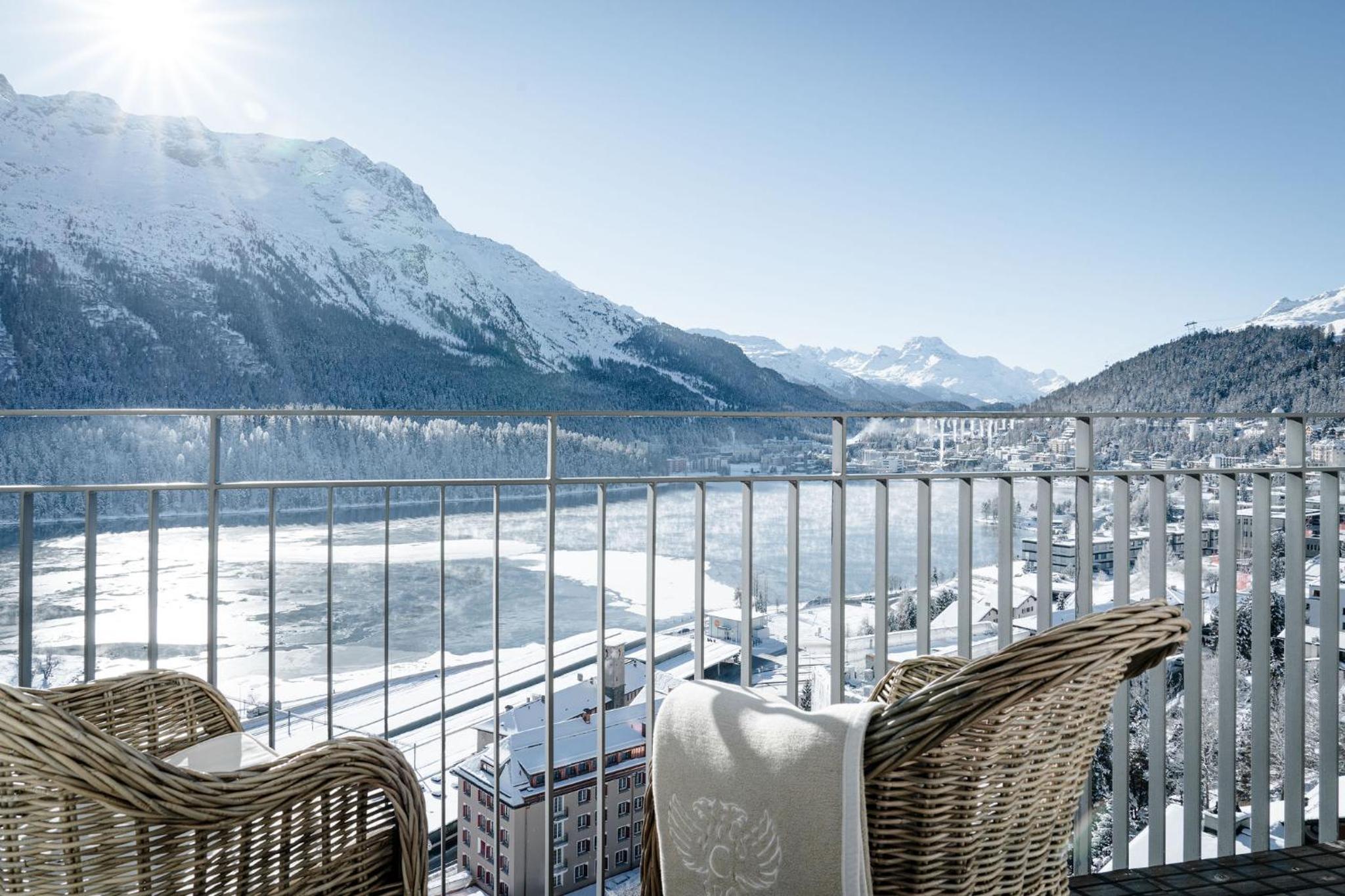 Grand Two Bedroom Suite 115 qm mit See- und Bergblick photo 2