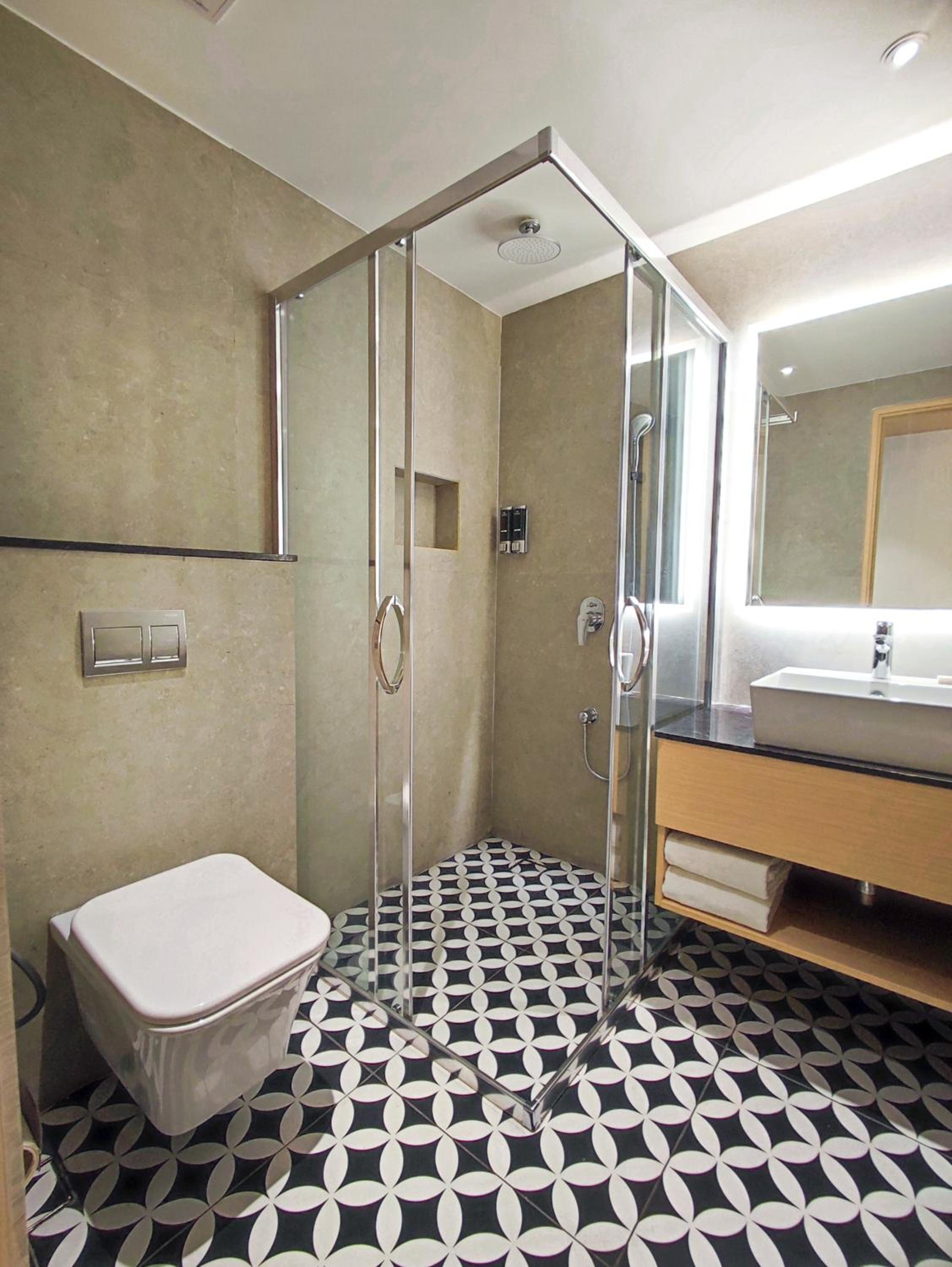 Deluxe Room - Photo 6
