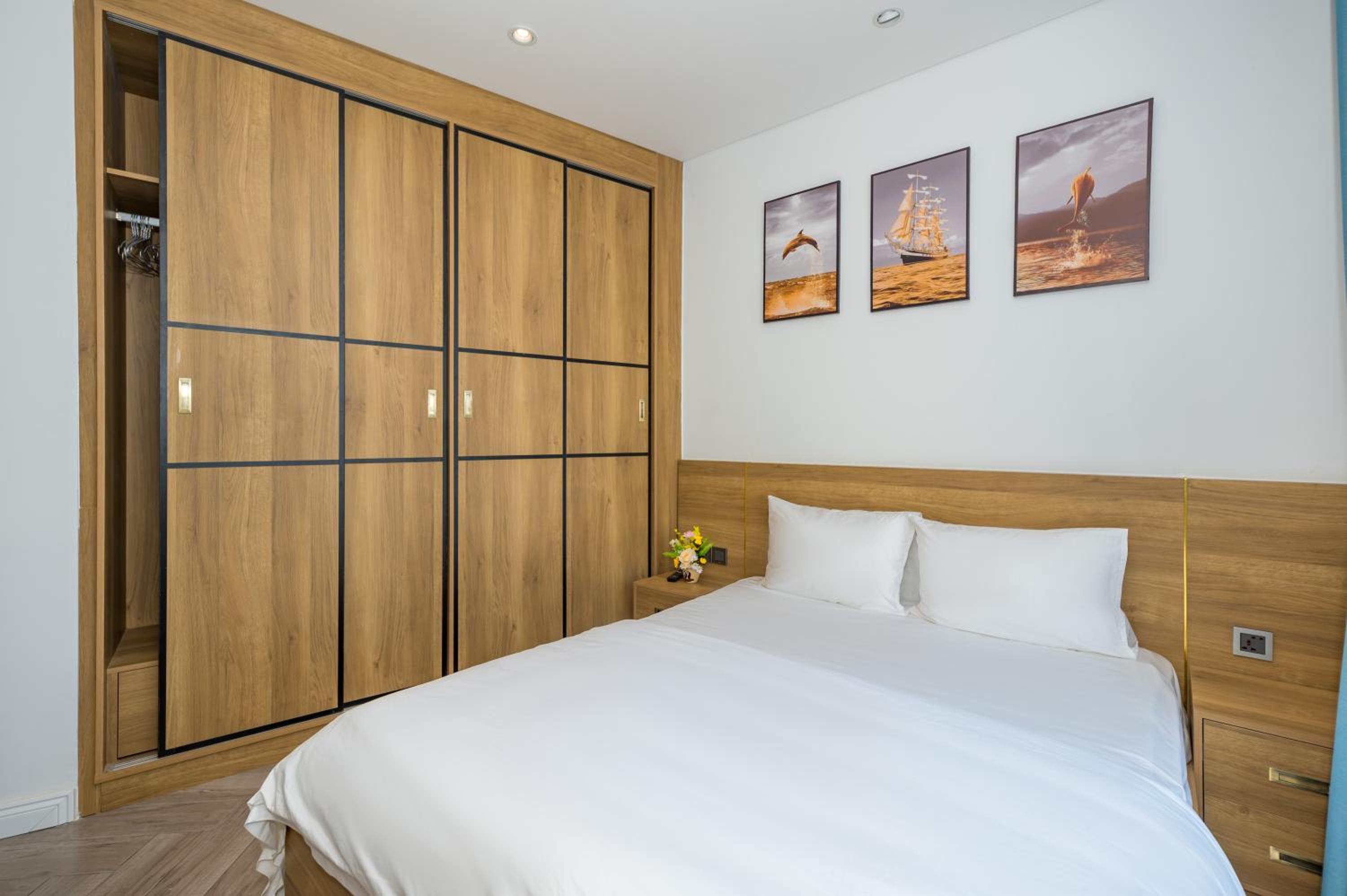 Double Room with Sea View - Photo 9
