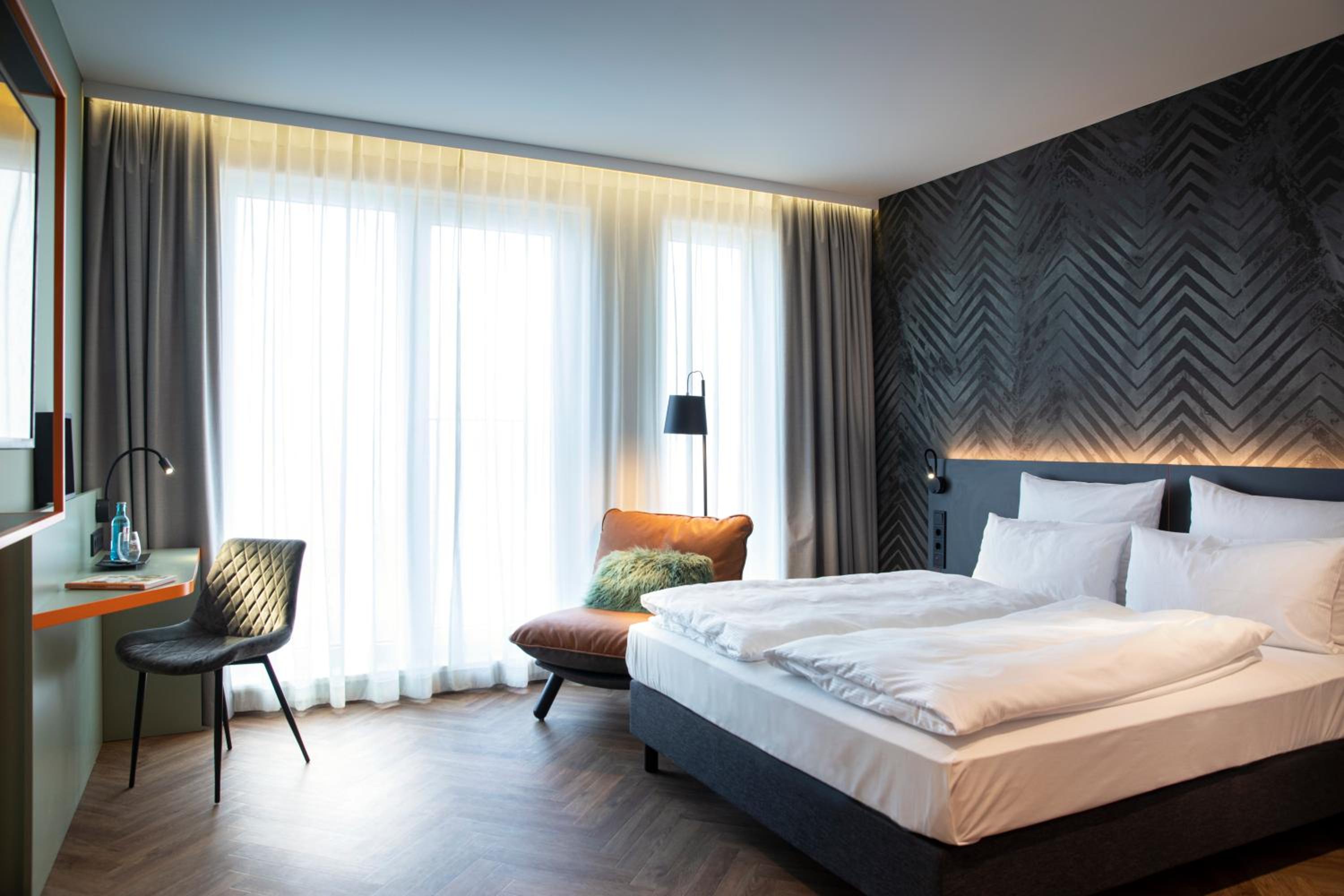 Superior Double or Twin Room photo 2