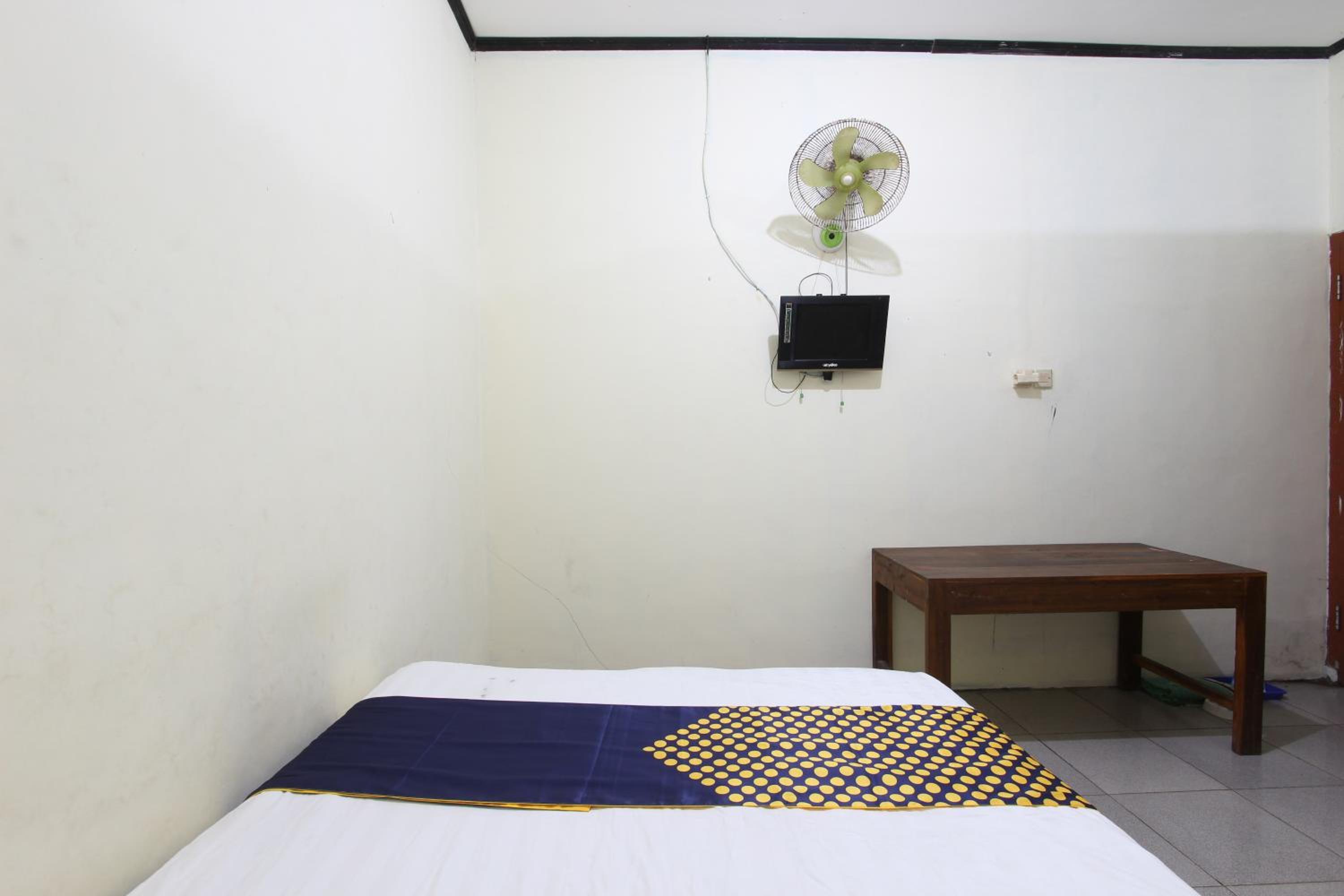 Double Room - Photo 21