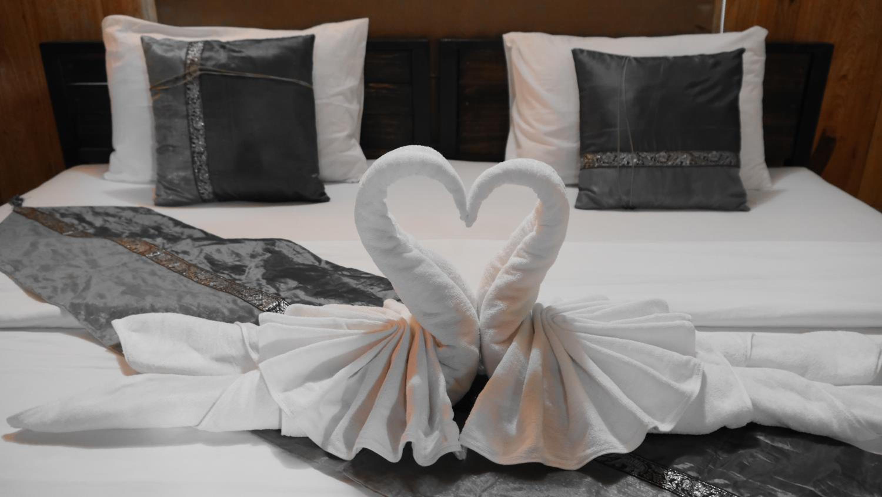 Standard Double Room - Photo 6