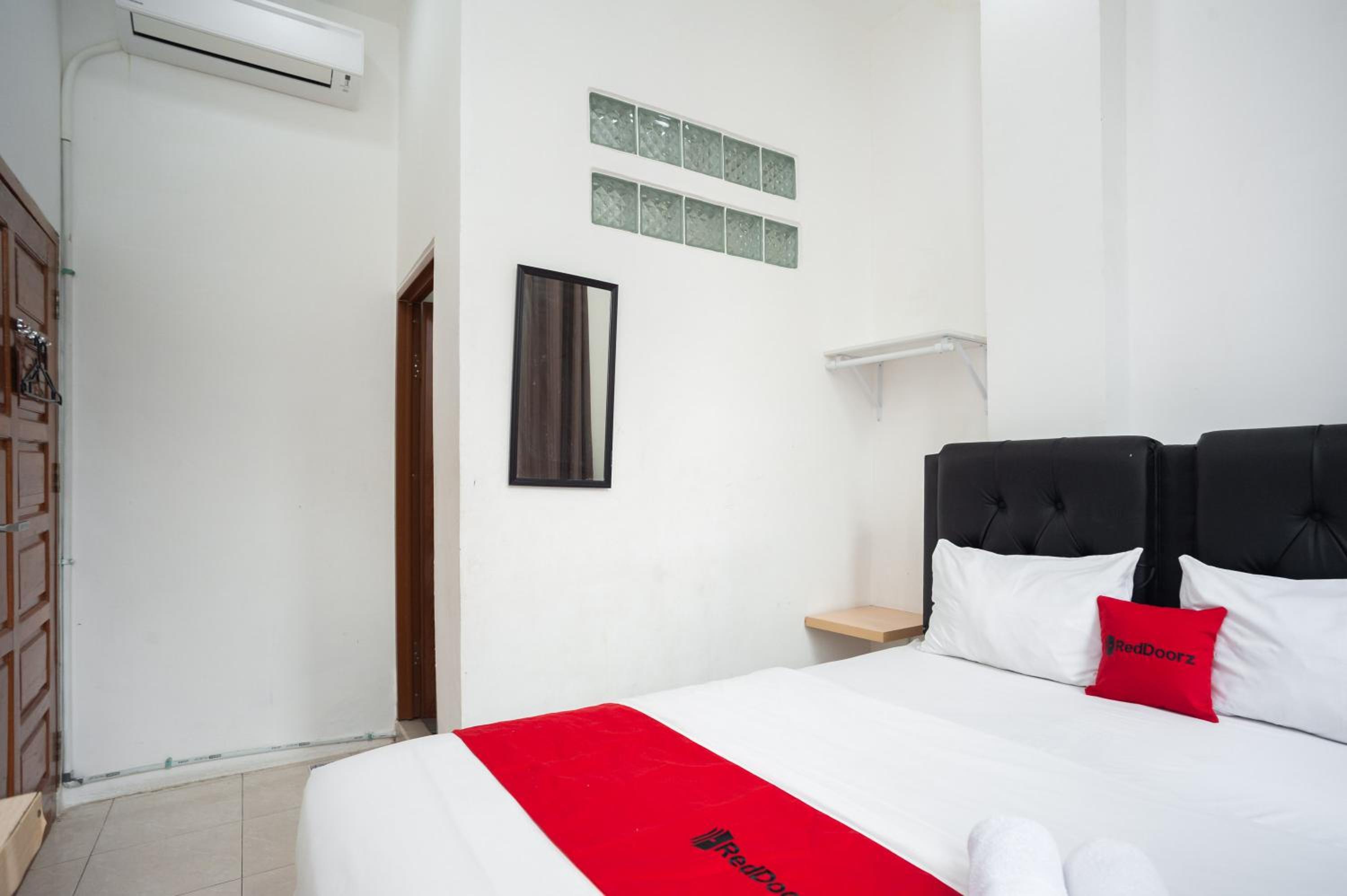 Double Room - Photo 3