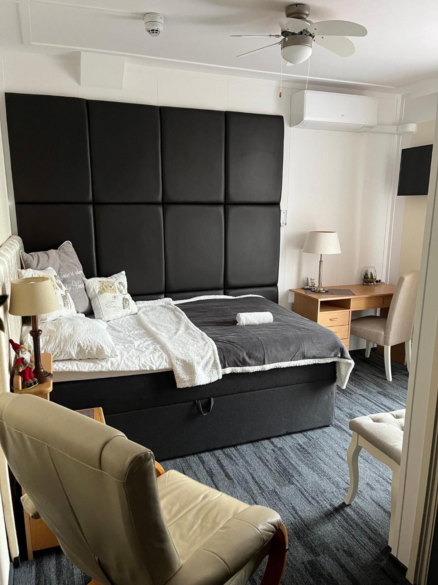 Deluxe Single Room photo 1