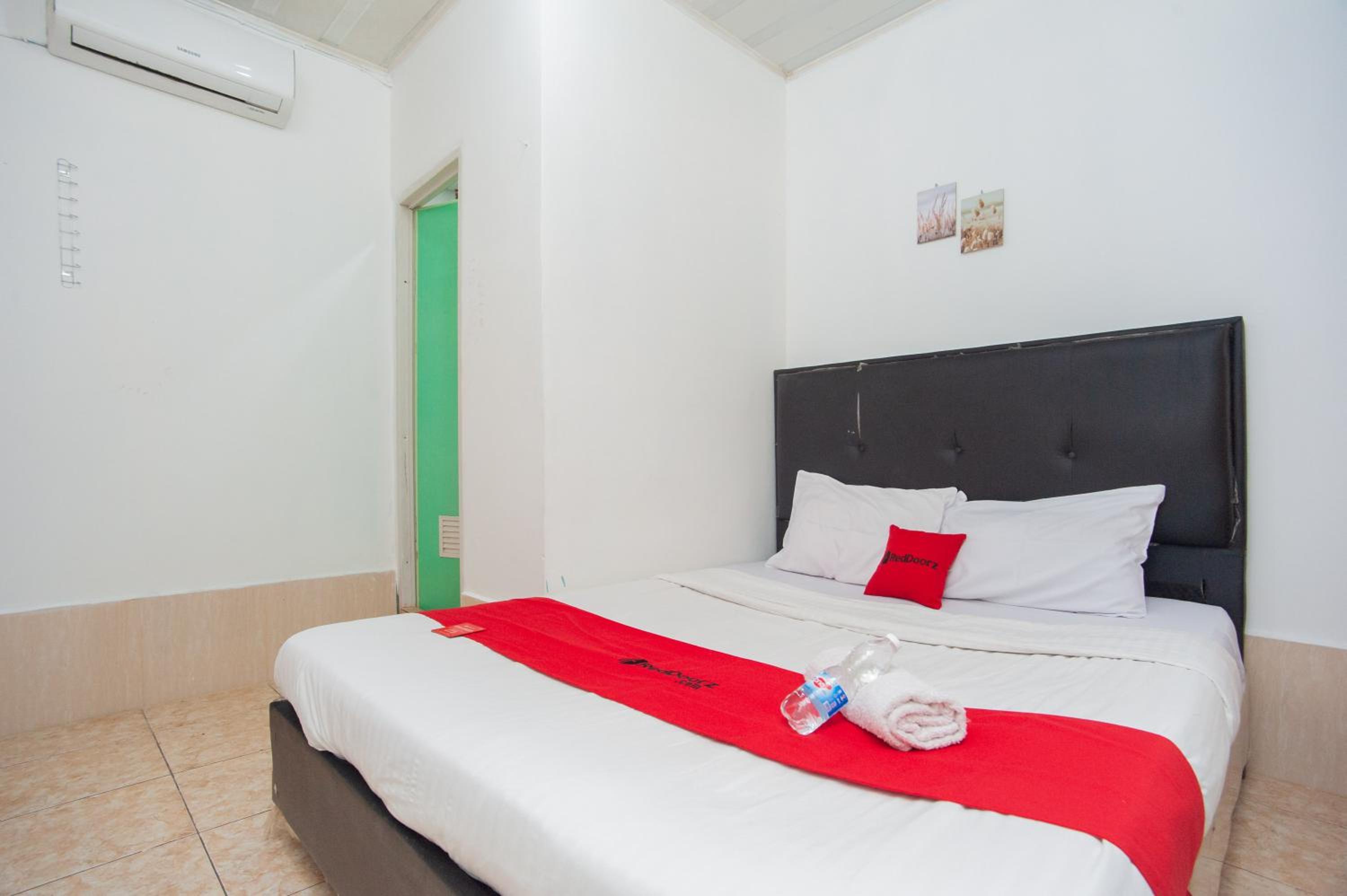 Standard Double Room - Photo 1
