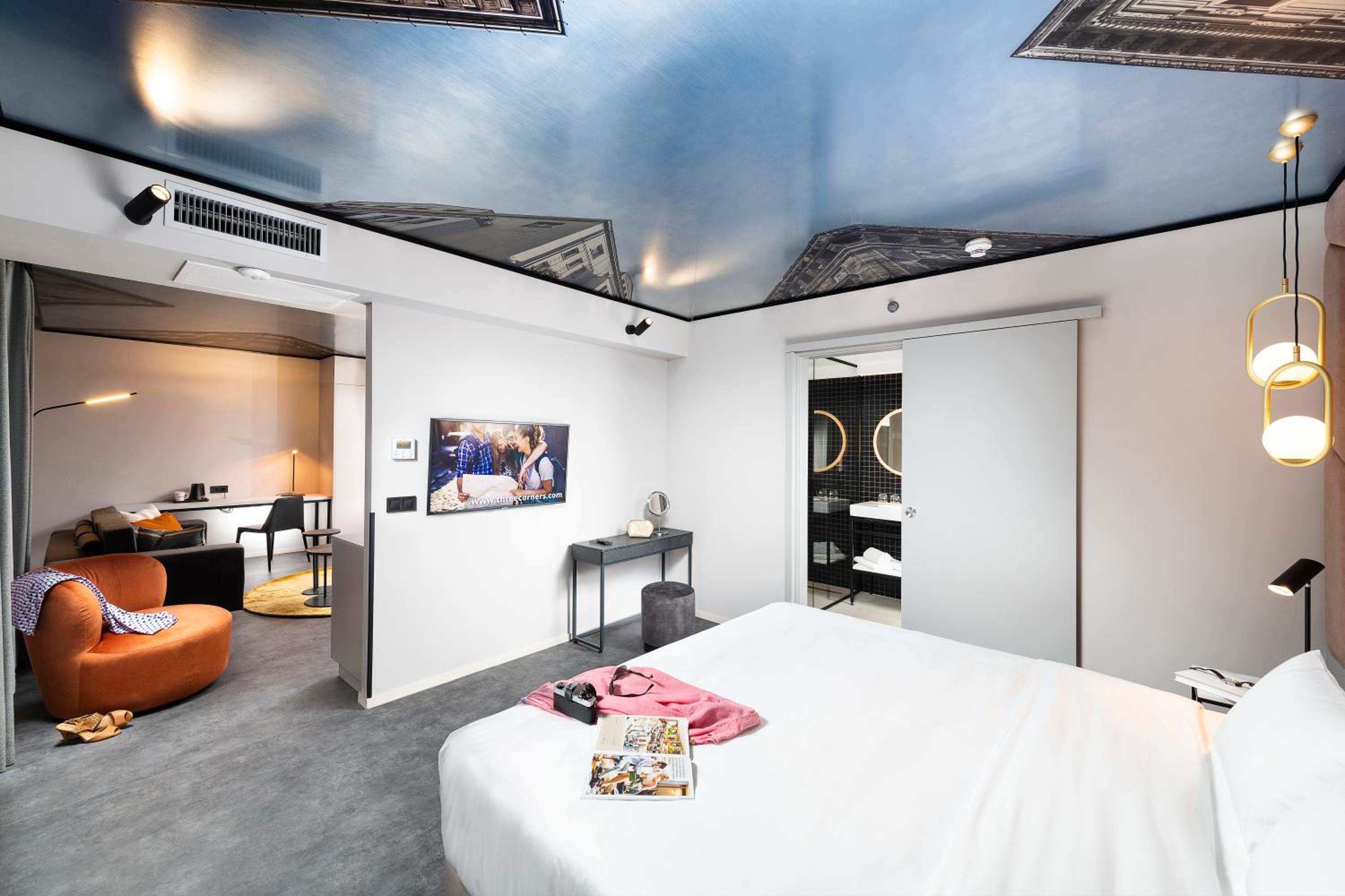 Limited Suite