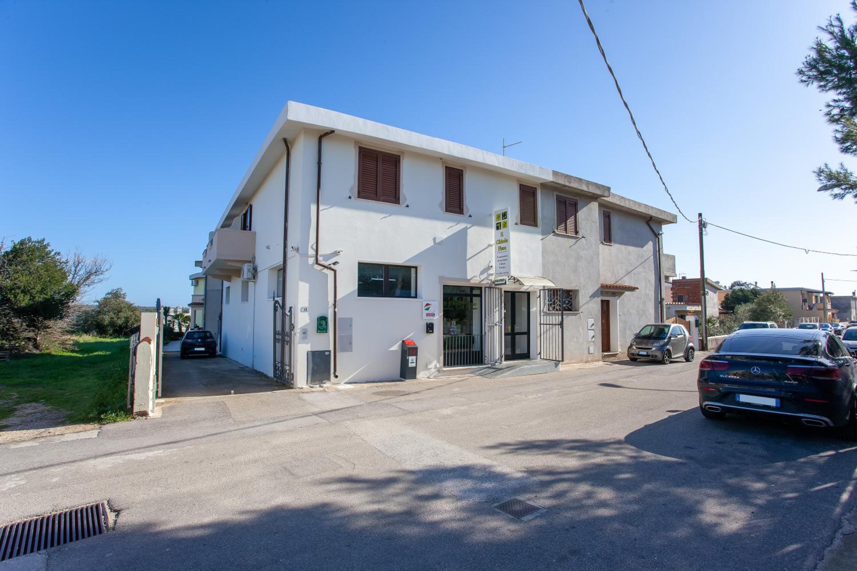 Two-Bedroom Deluxe Apartment with Ocean View photo 3
