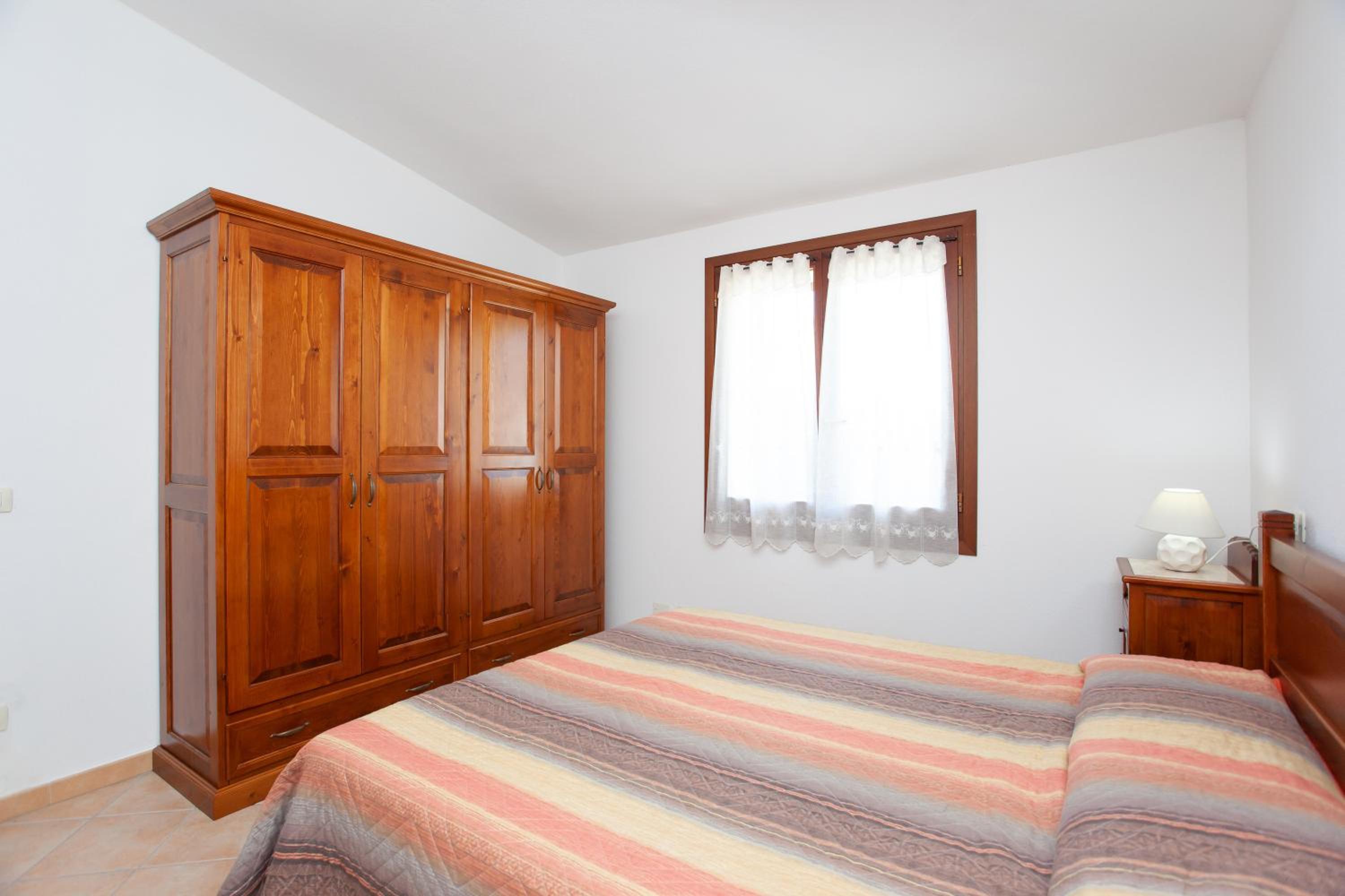 Two-Bedroom Deluxe Apartment with Ocean View photo 1