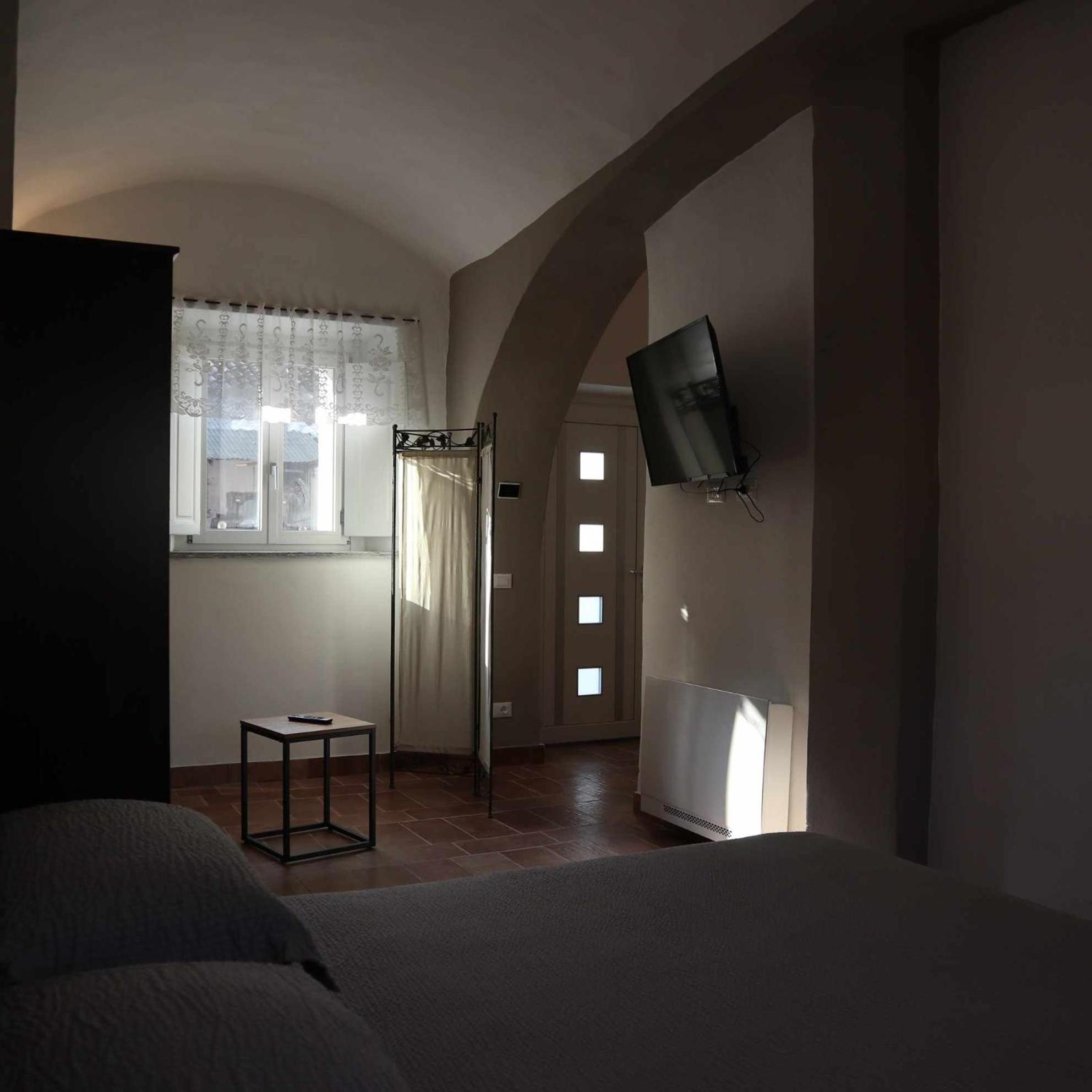 Deluxe Junior Suite - Photo 6