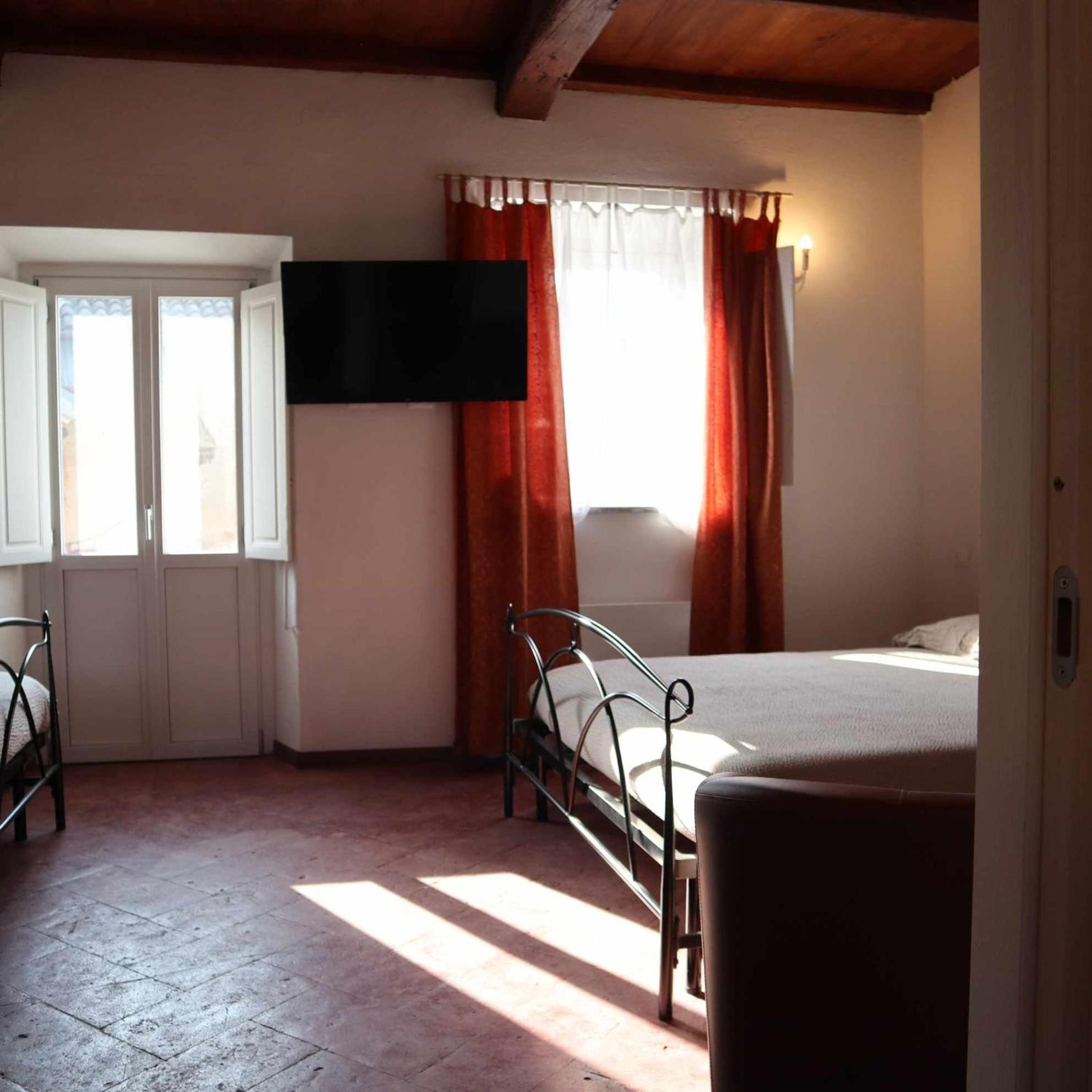 Deluxe Family Room - Photo 30
