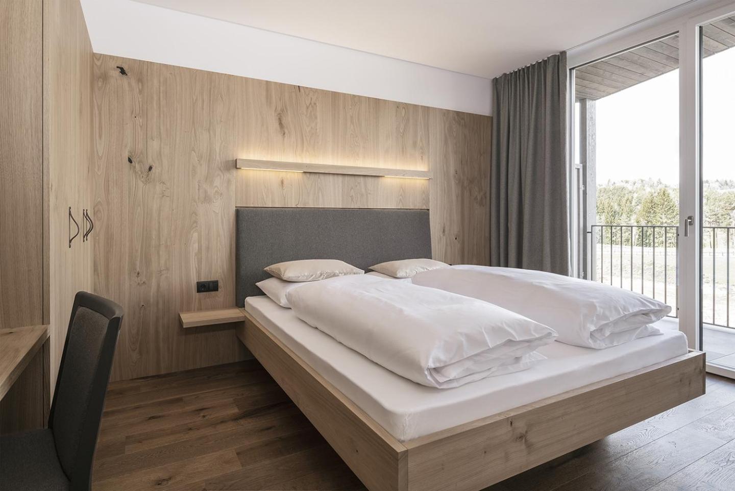 King Room with Mountain View