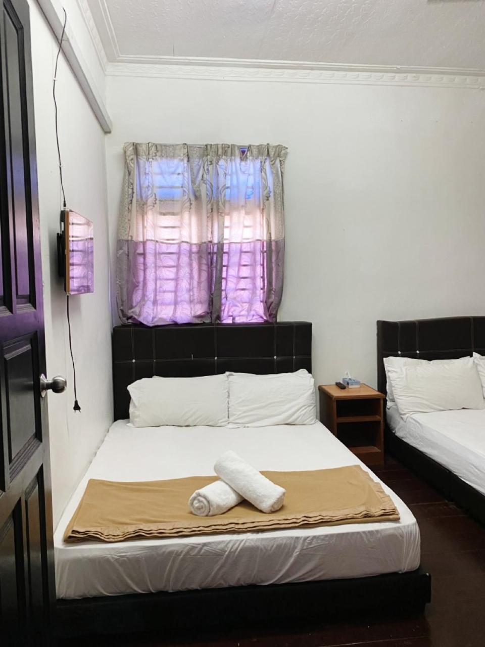 Deluxe Room - Photo 6