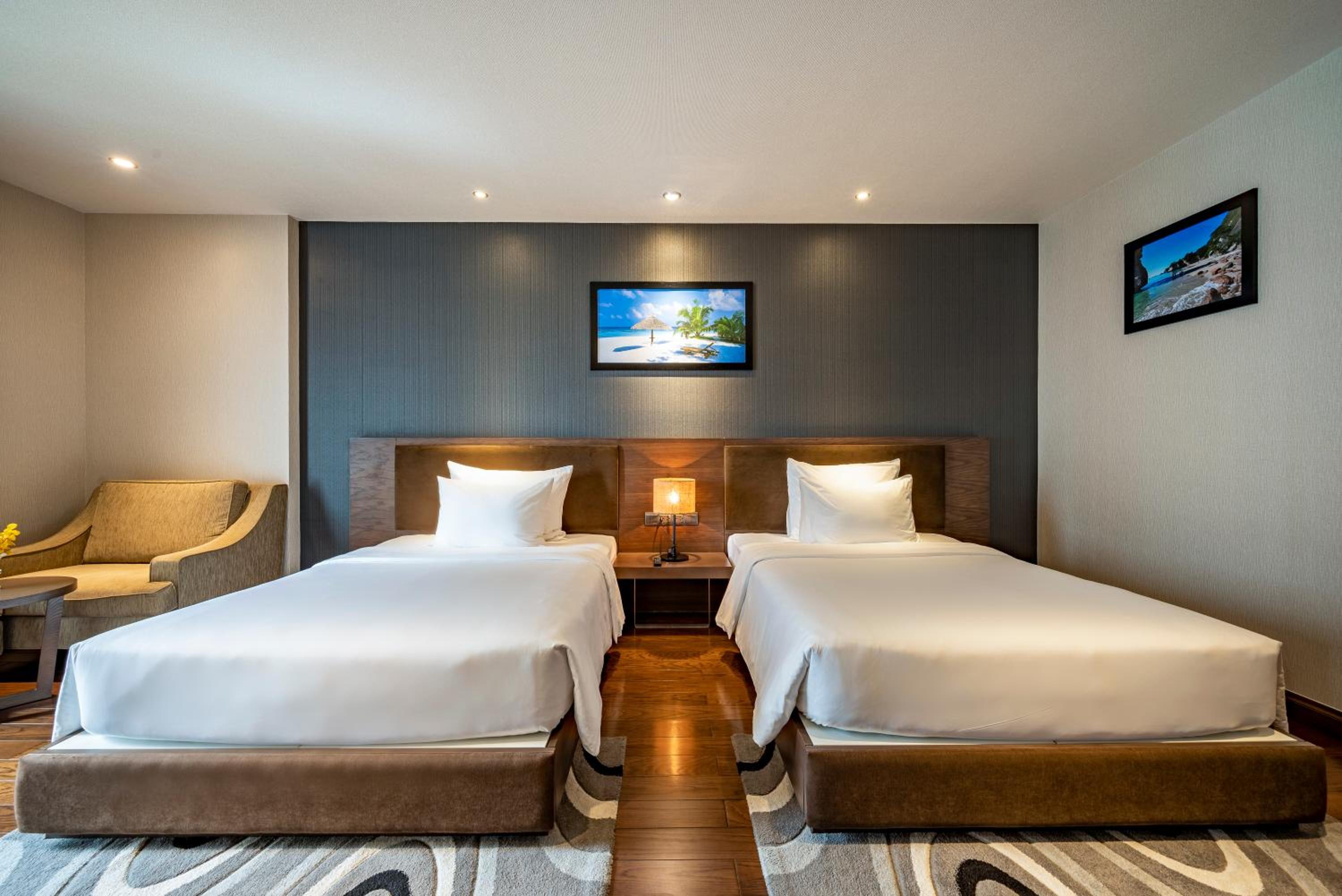 Premier Twin Room