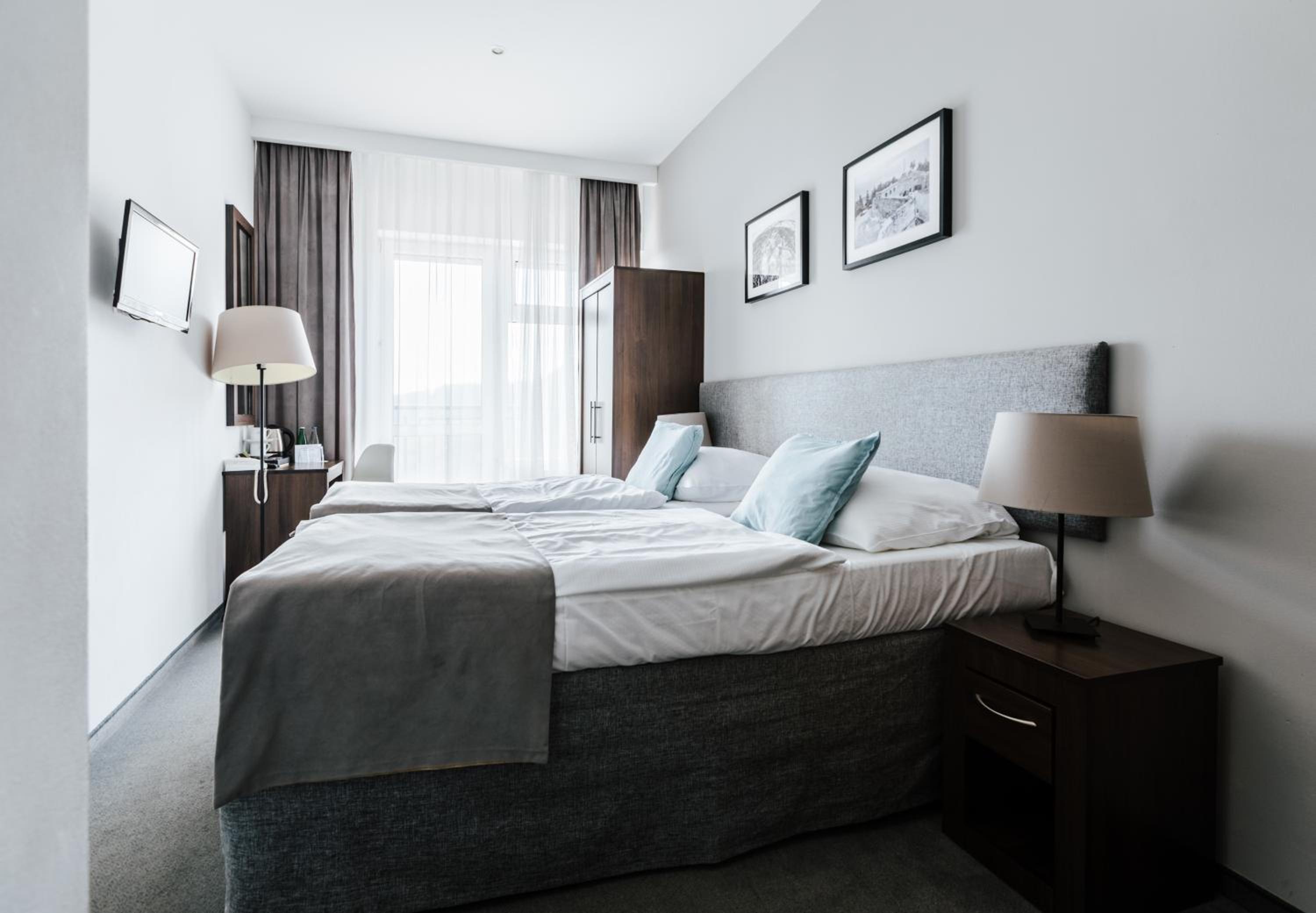 Standard Double or Twin Room photo 1