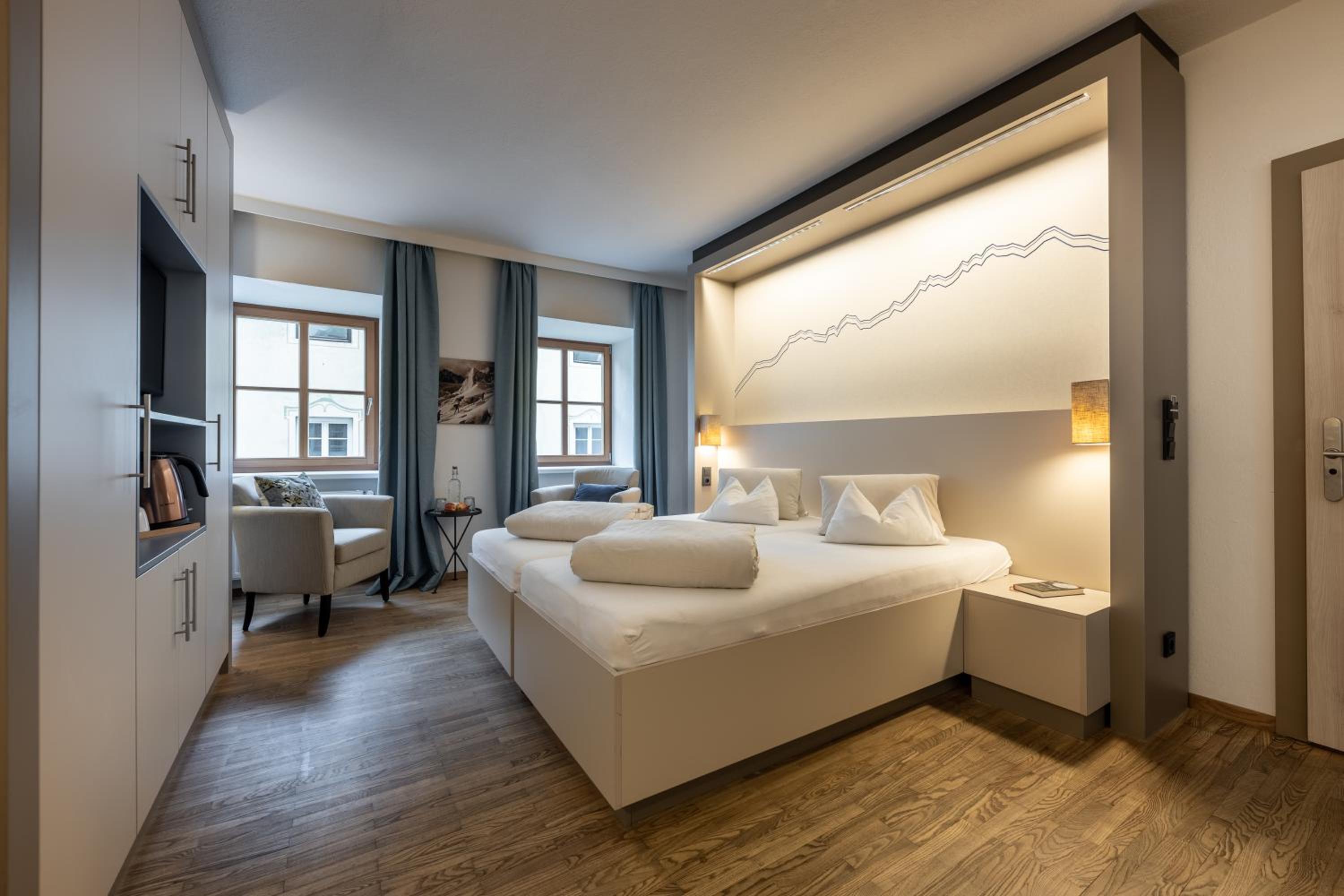 Classic Double Room