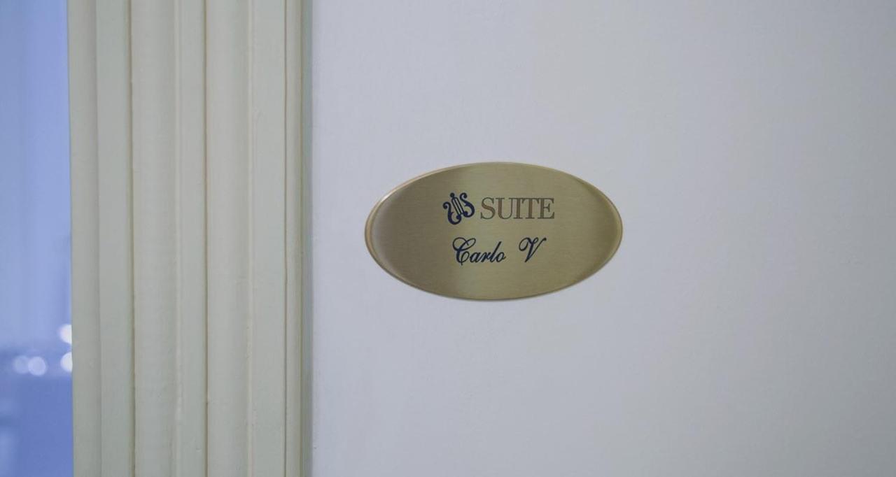 Two-Bedroom Apartment - Photo 13