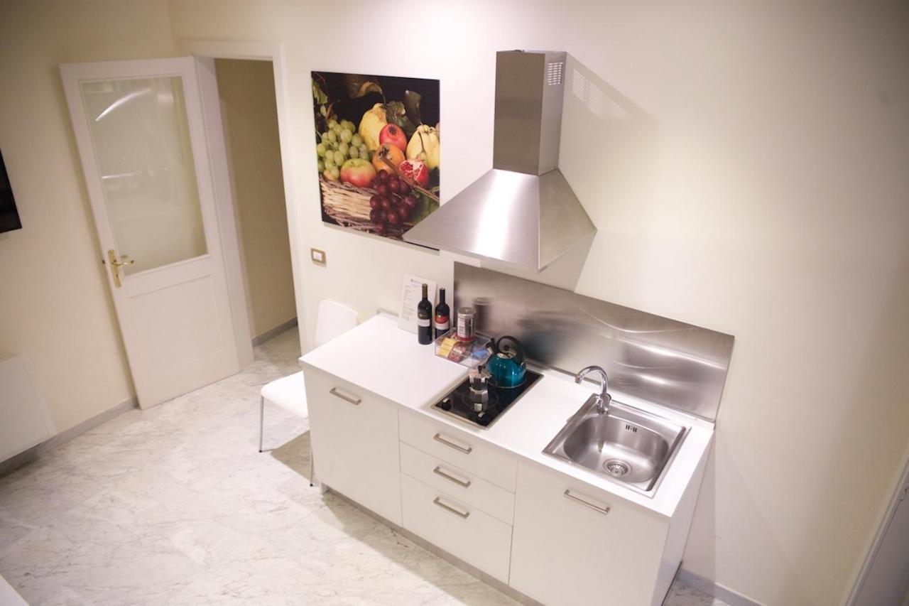 Apartment - Split Level - Photo 8