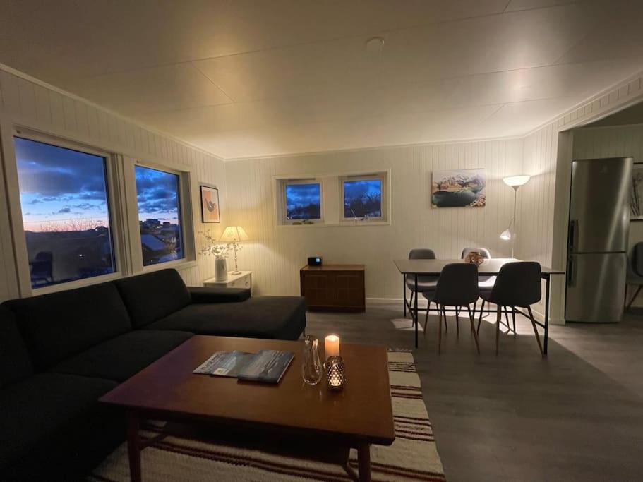 Three-Bedroom Apartment photo 1