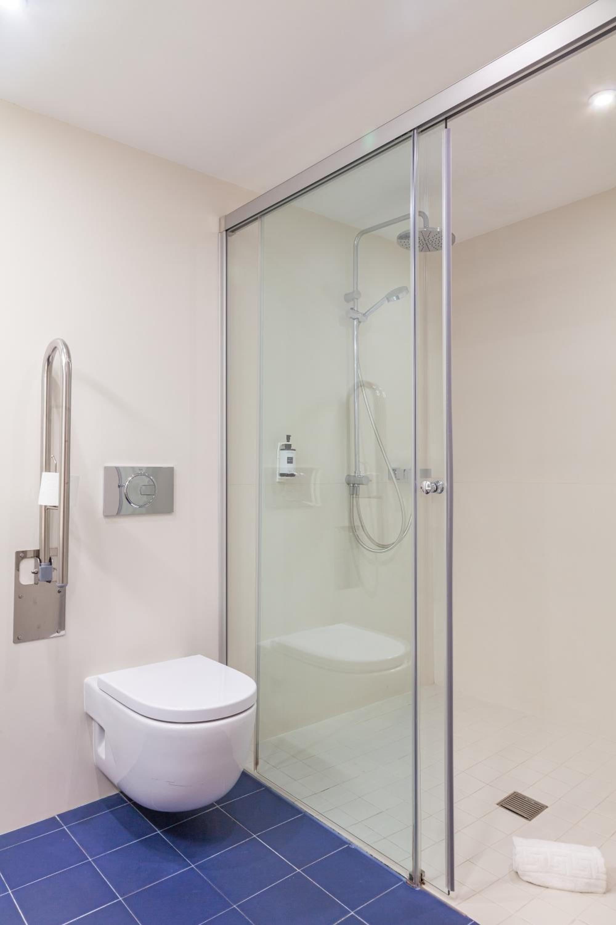 Family Junior Suite (2 Adults + 2 Children) photo 3