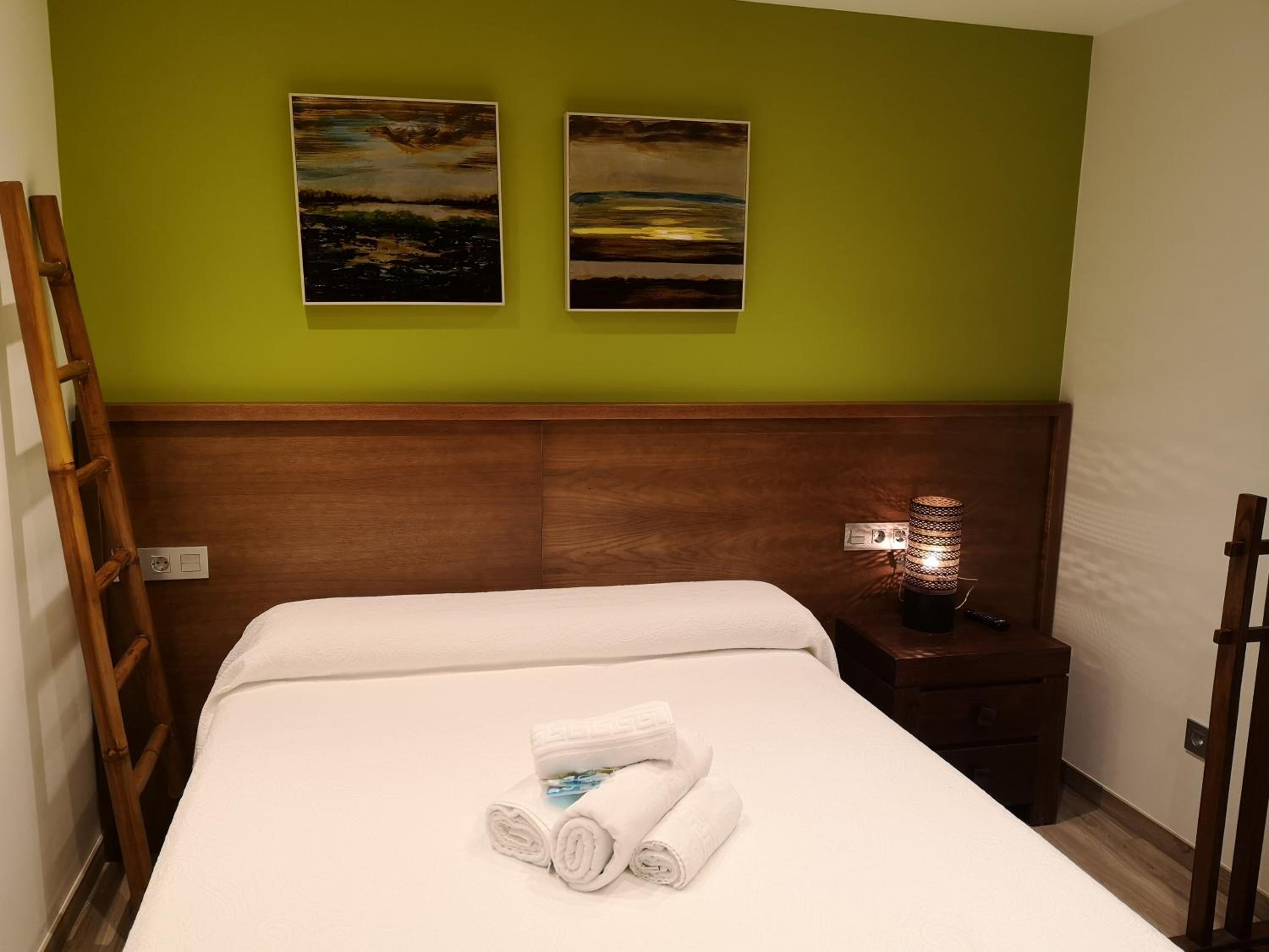 Single Room photo 2