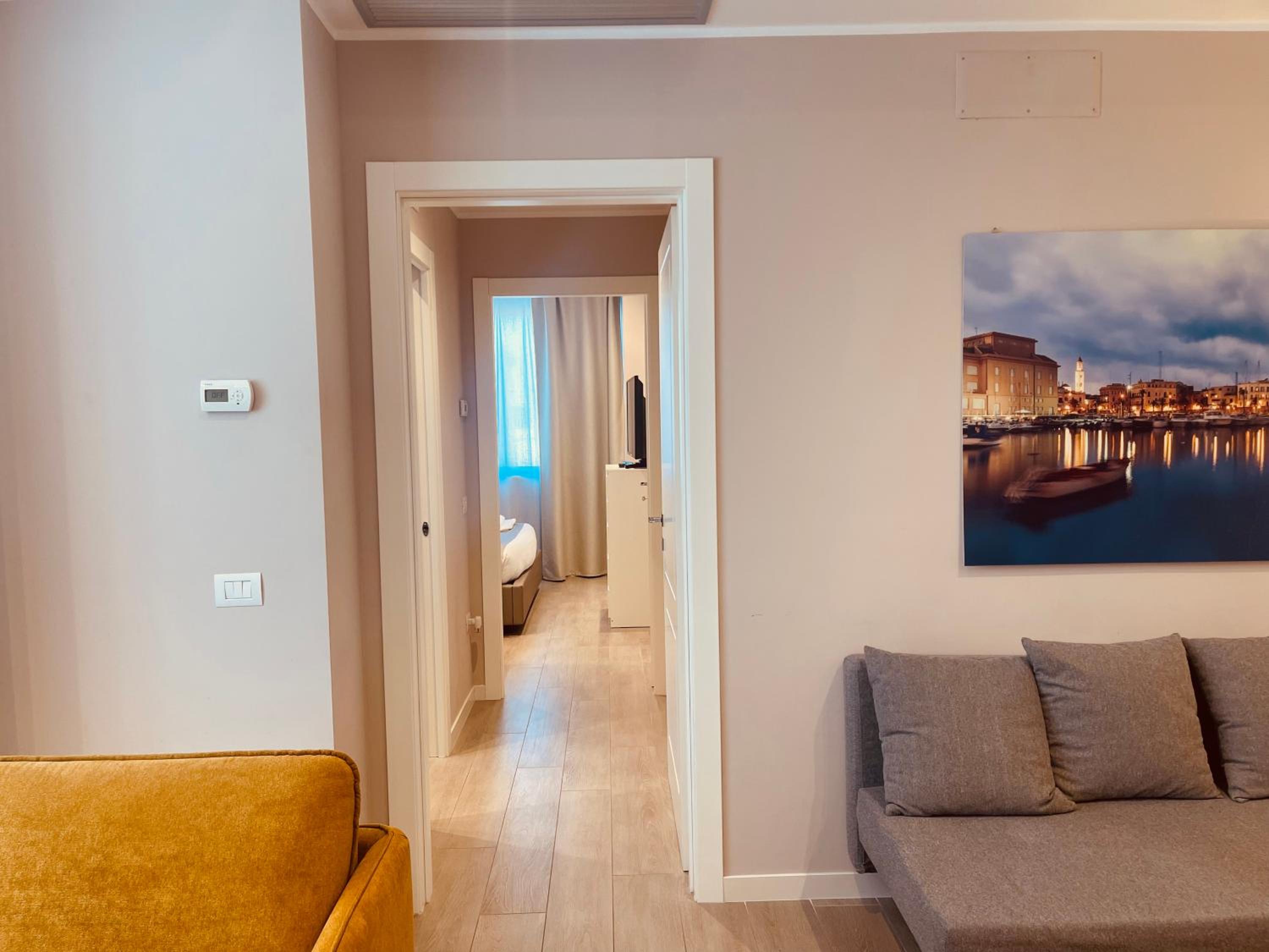One-Bedroom Apartment - Photo 15